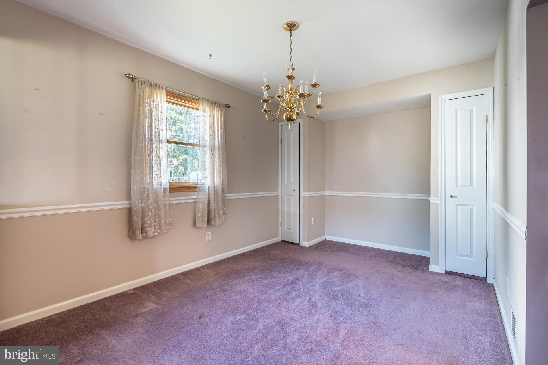 BURGUNDY HILLS - Residential