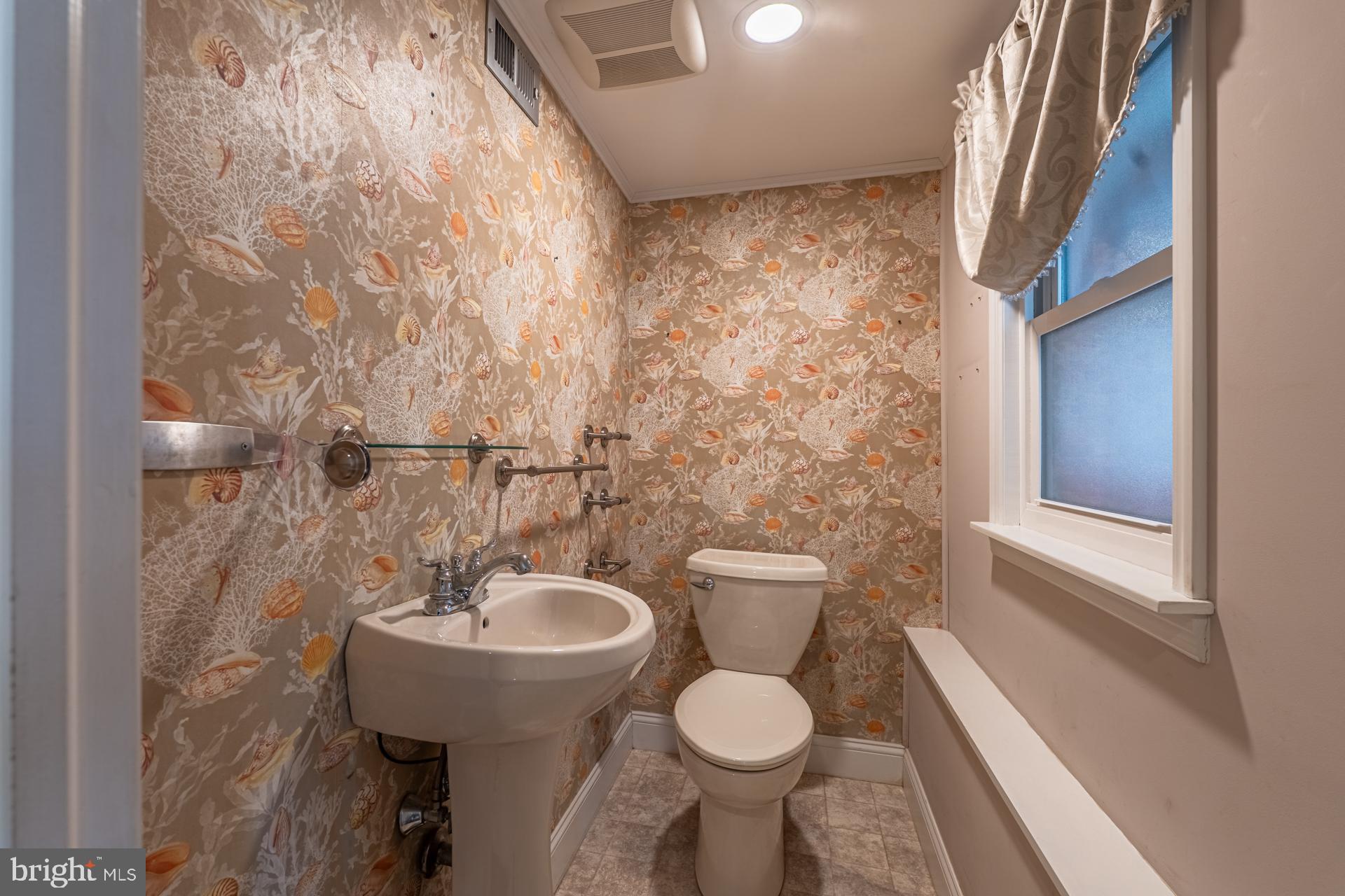 BURGUNDY HILLS - Residential