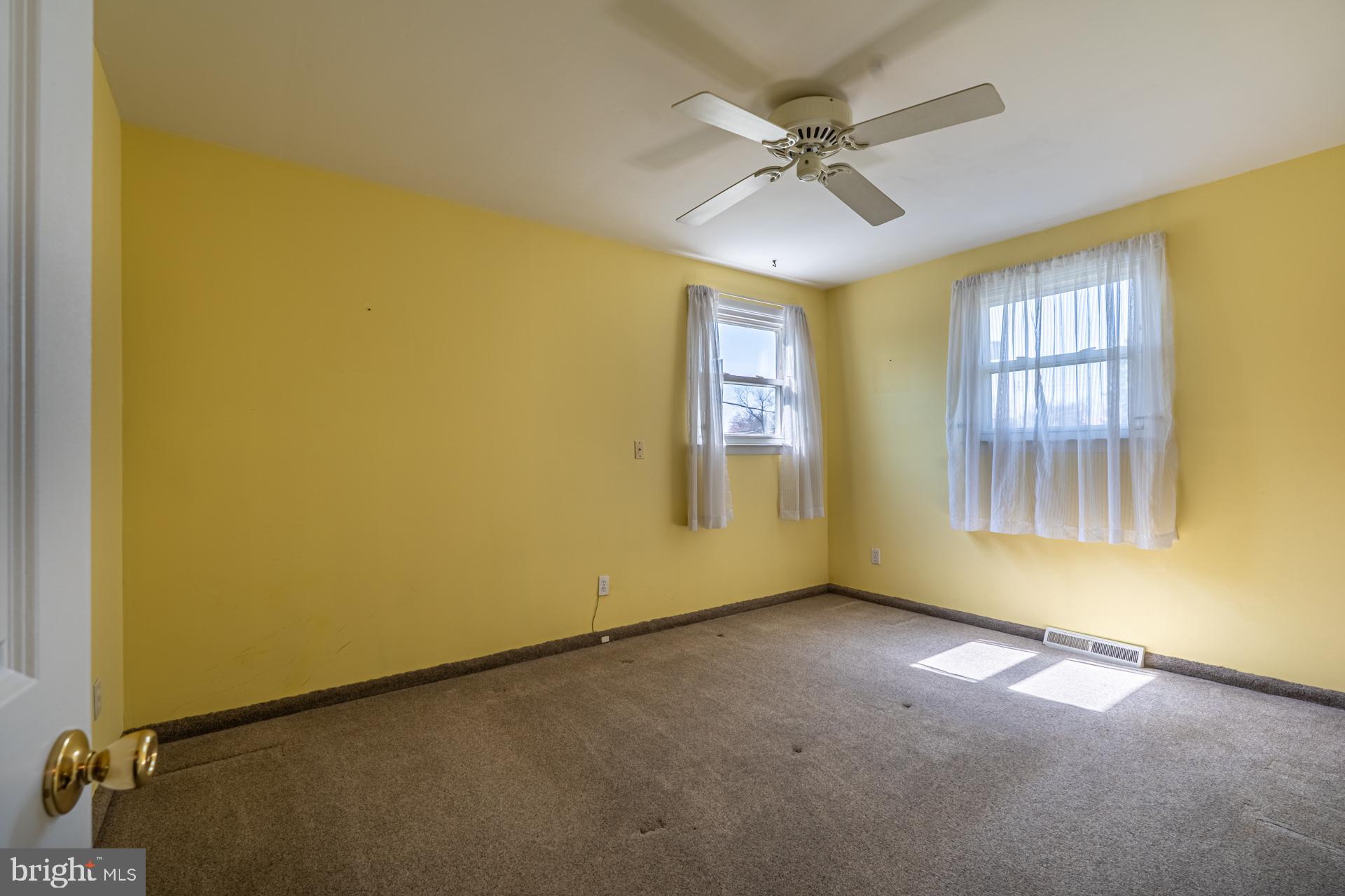 BURGUNDY HILLS - Residential