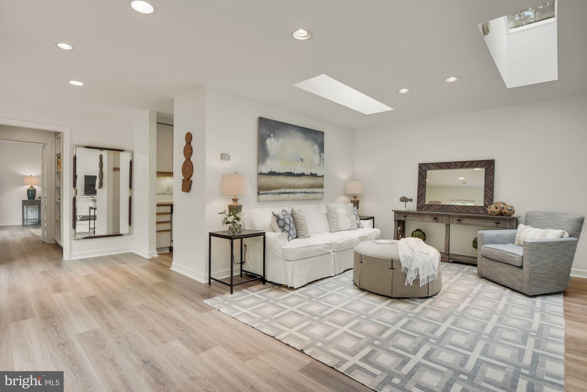 GREAT FALLS ESTATES - Residential