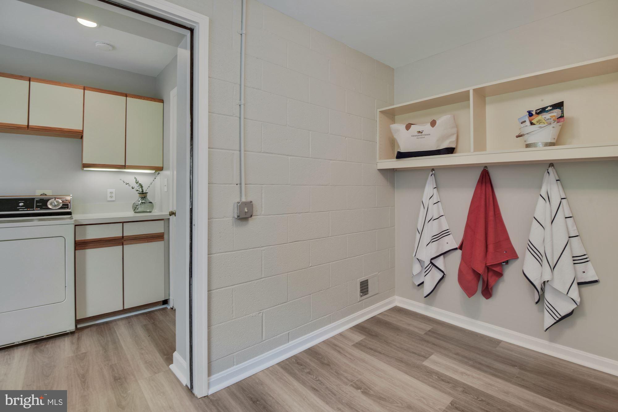 GREAT FALLS ESTATES - Residential