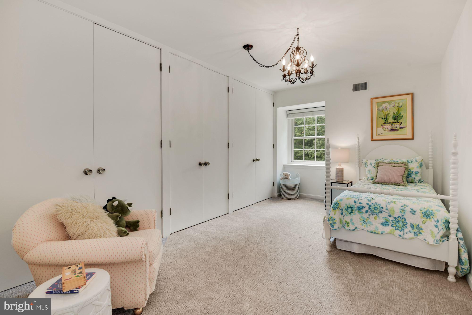 GREAT FALLS ESTATES - Residential