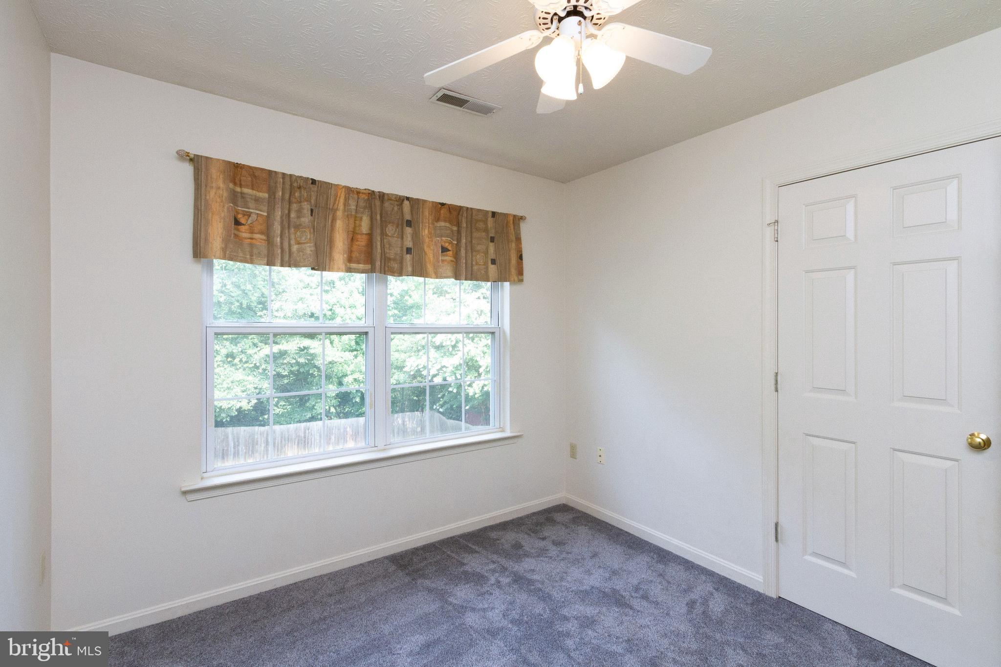 ARGYLE HILLS - Residential Lease