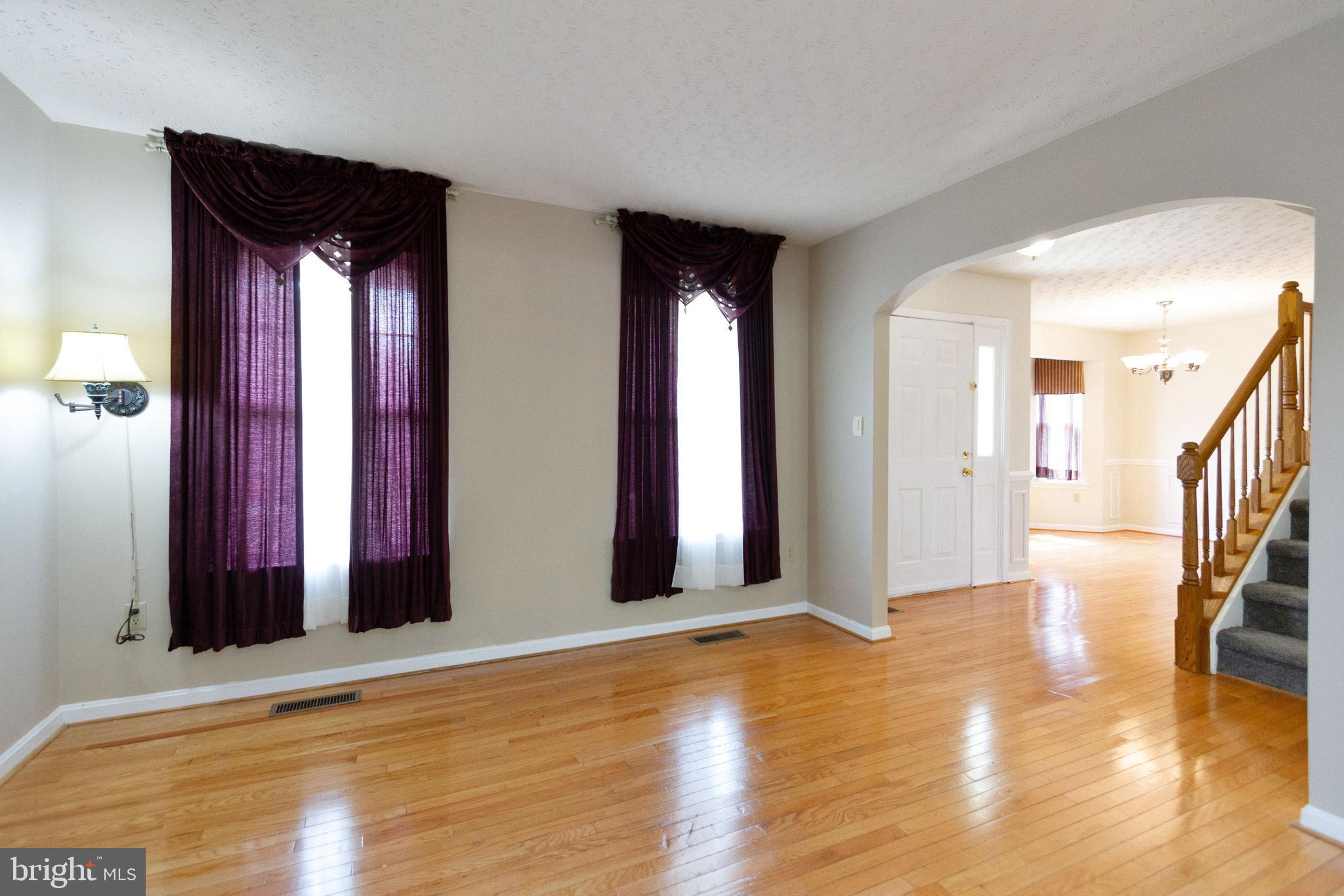 ARGYLE HILLS - Residential Lease