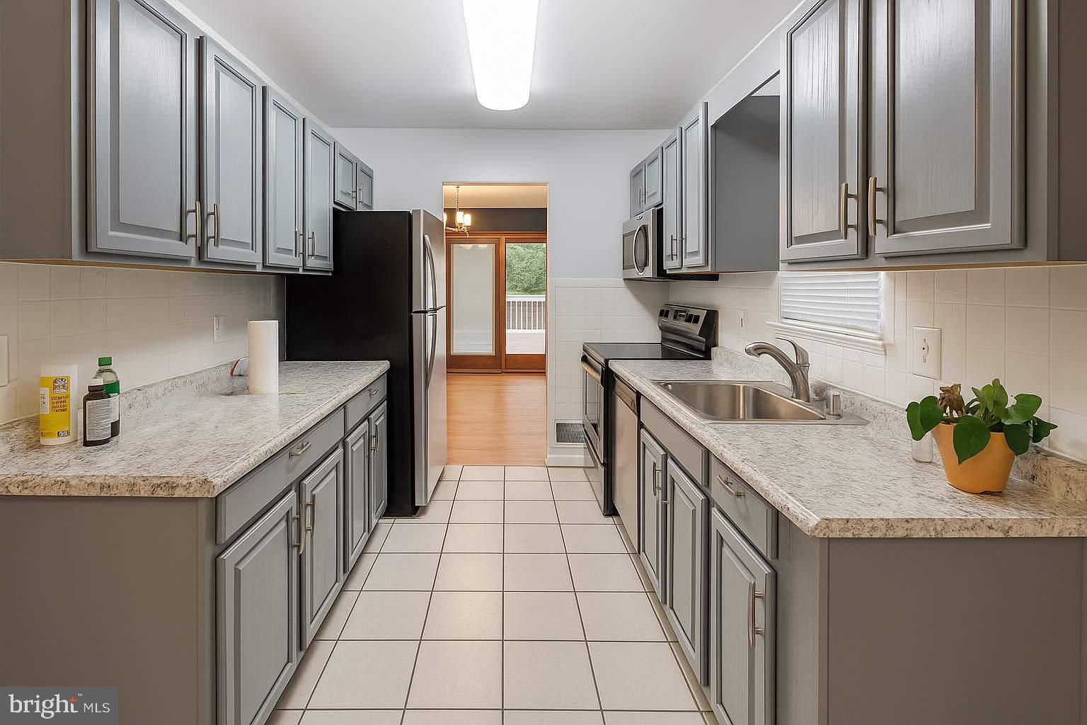 SOUTH FORT FOOTE VILLAGE - Residential Lease