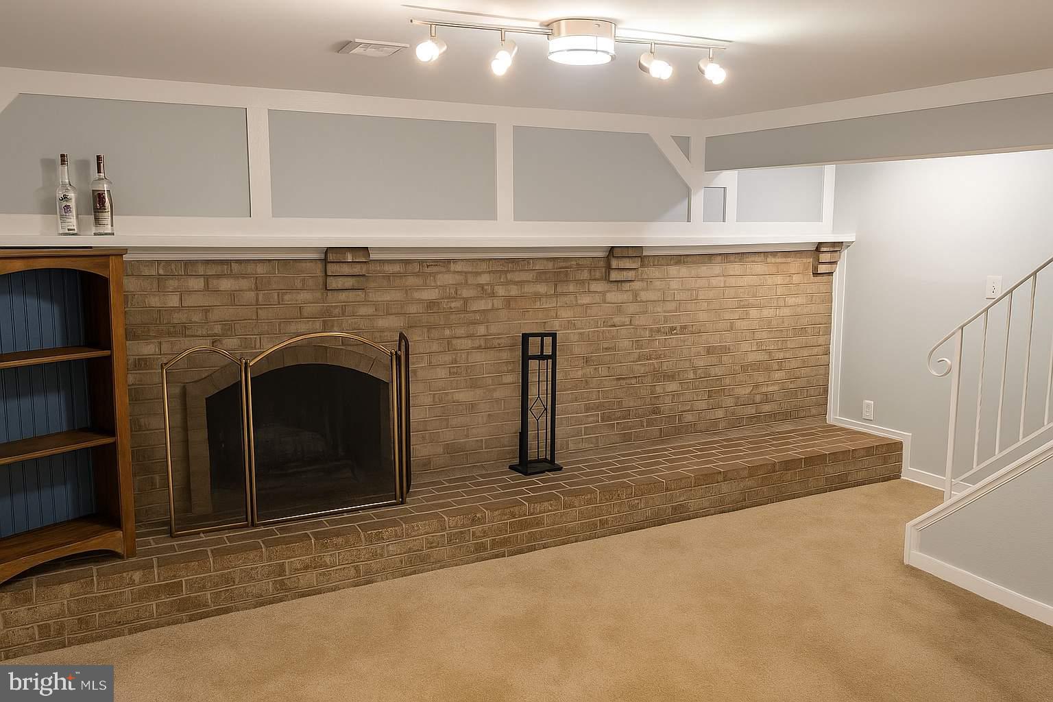 SOUTH FORT FOOTE VILLAGE - Residential Lease