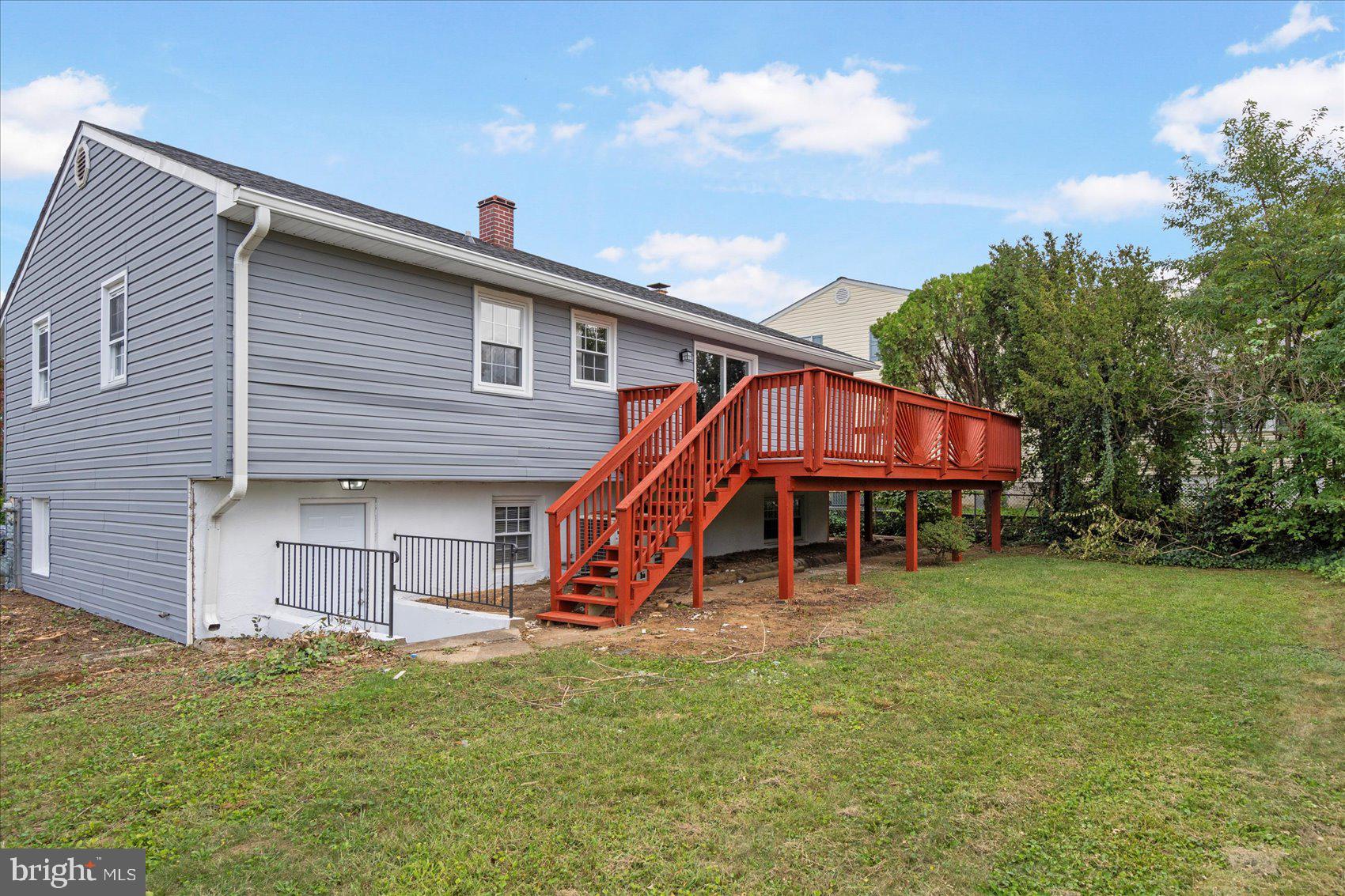 SILVERGATE VILLAGE NORTH - Residential