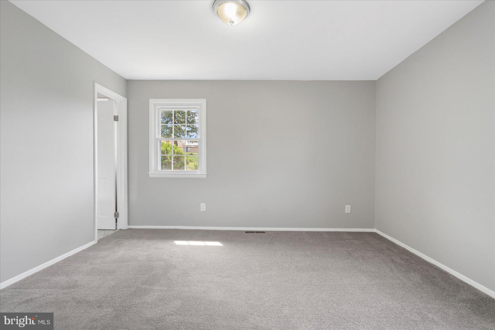 SILVERGATE VILLAGE NORTH - Residential