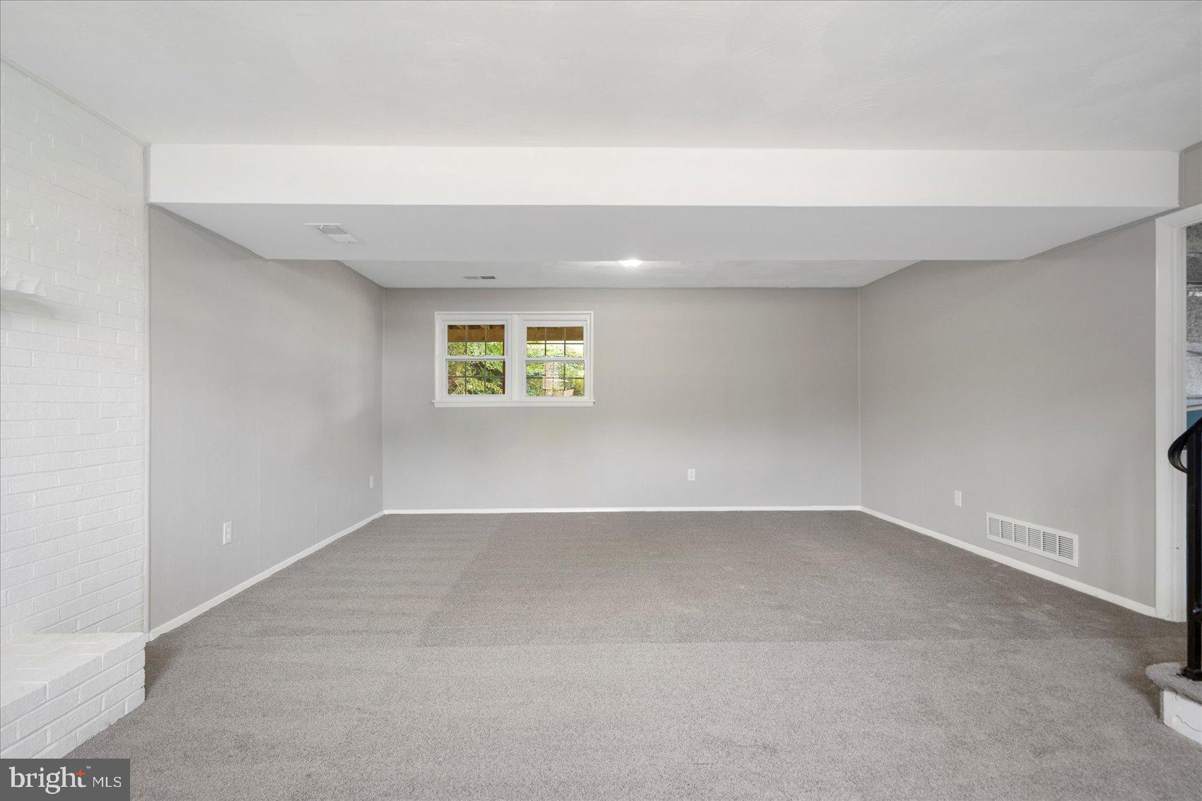 SILVERGATE VILLAGE NORTH - Residential