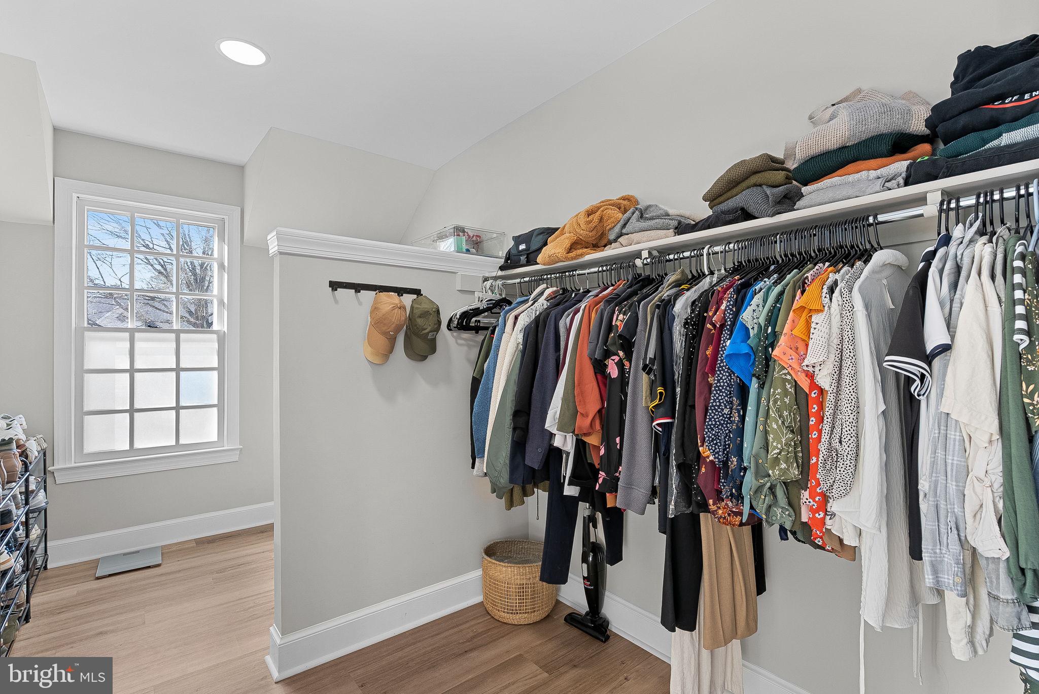 WELLINGTON - Residential