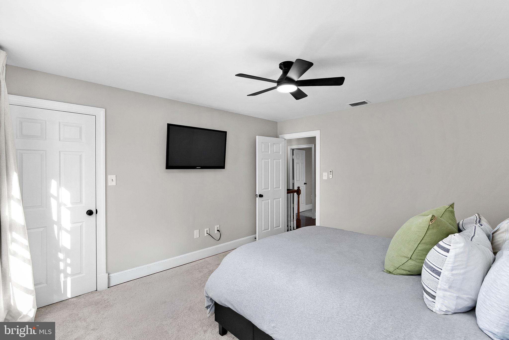 WELLINGTON - Residential