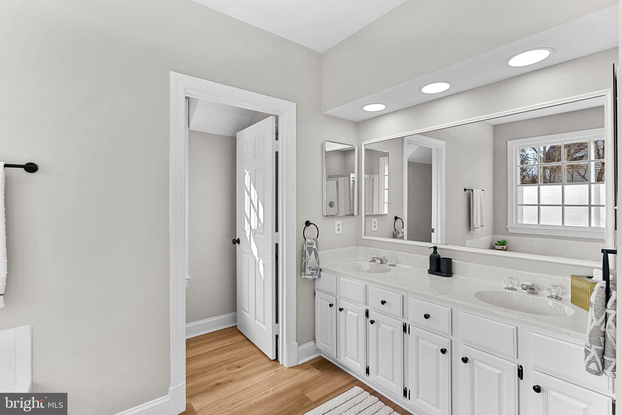 WELLINGTON - Residential