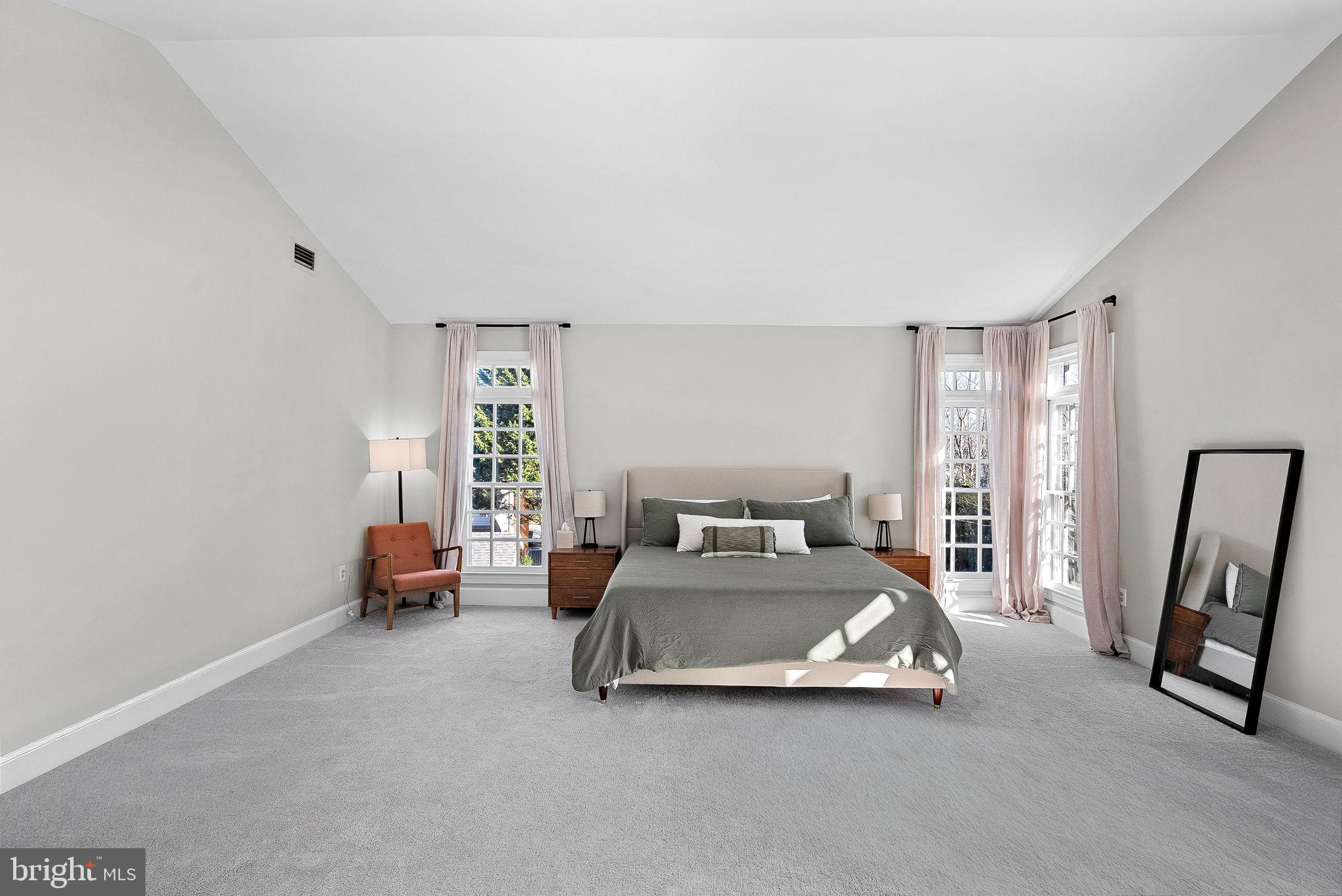 WELLINGTON - Residential