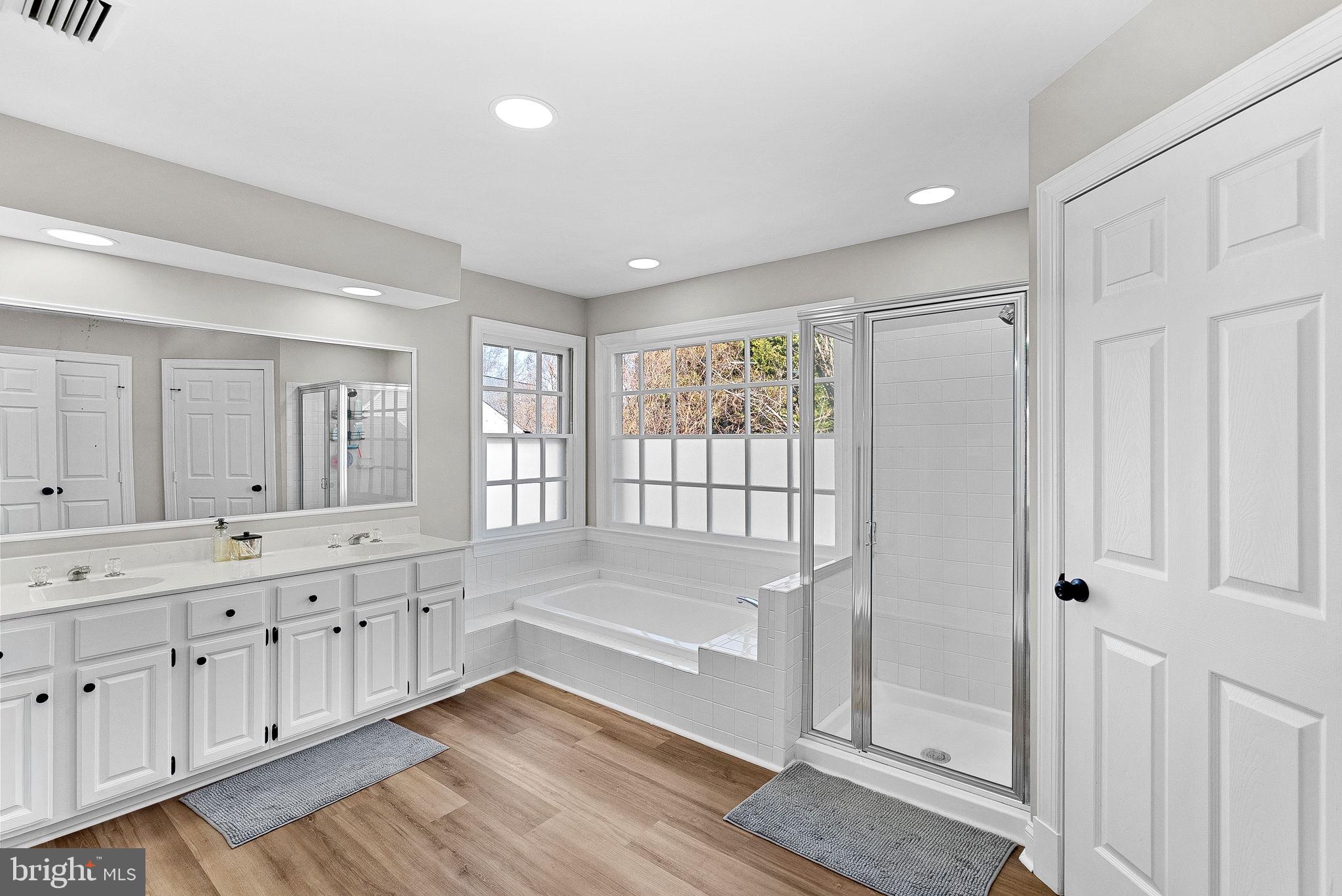 WELLINGTON - Residential