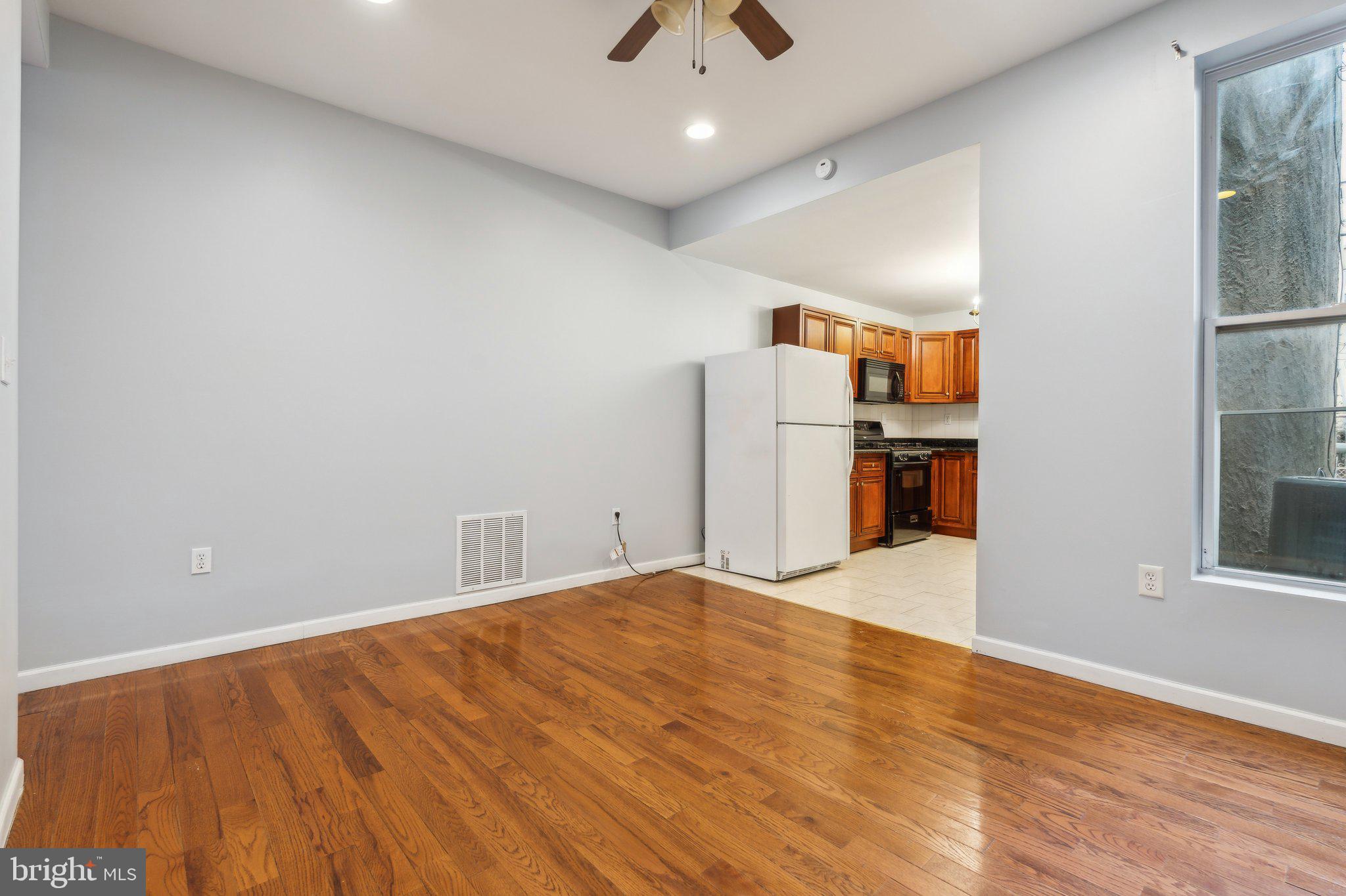 WASHINGTON VILLAGE - Residential