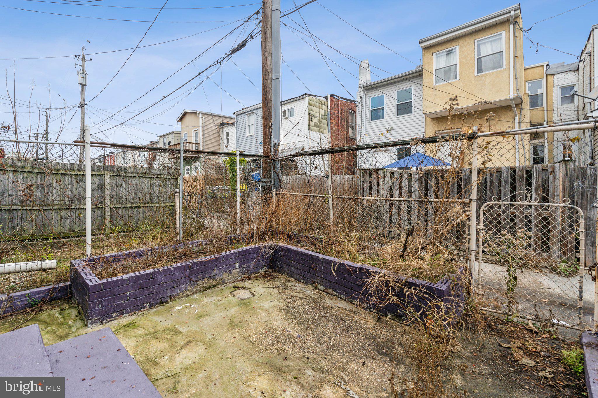 WASHINGTON VILLAGE - Residential