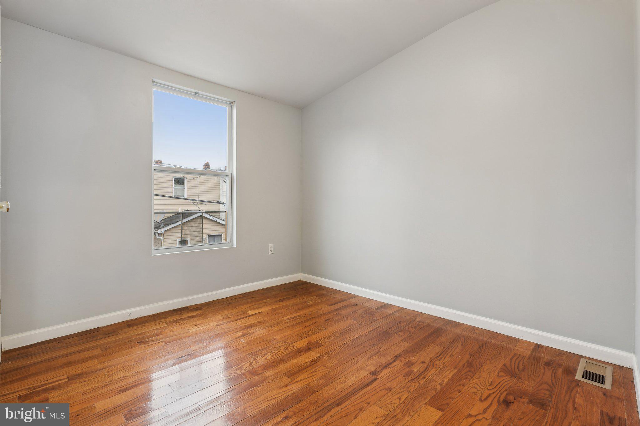 WASHINGTON VILLAGE - Residential