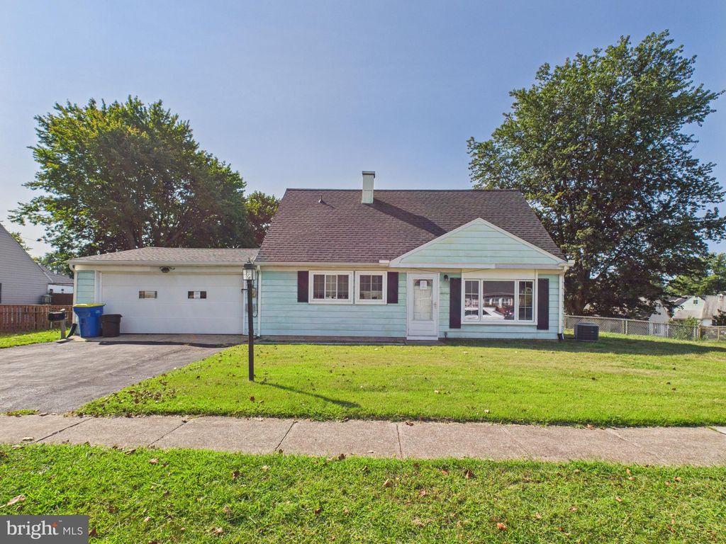 Photo of 308 Aspen Street, MIDDLETOWN, PA 17057 (MLS # PADA2049428)