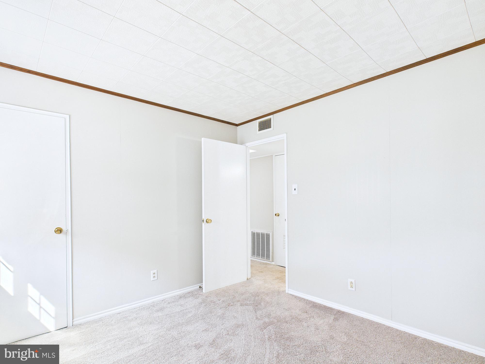 MIDDLETOWN - Residential