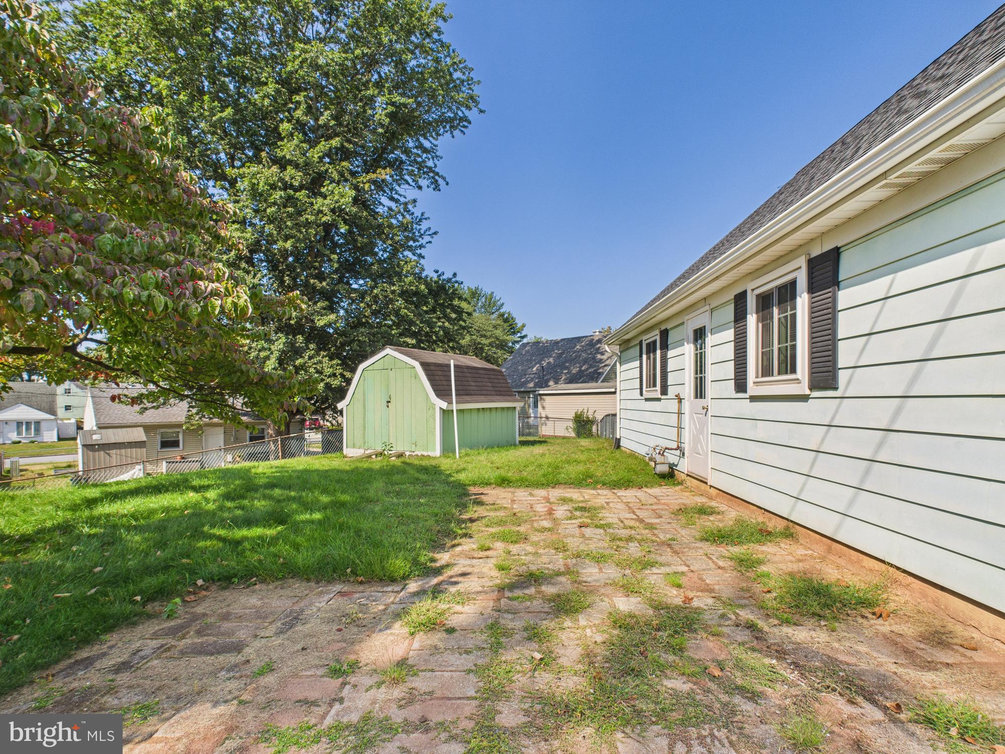 MIDDLETOWN - Residential