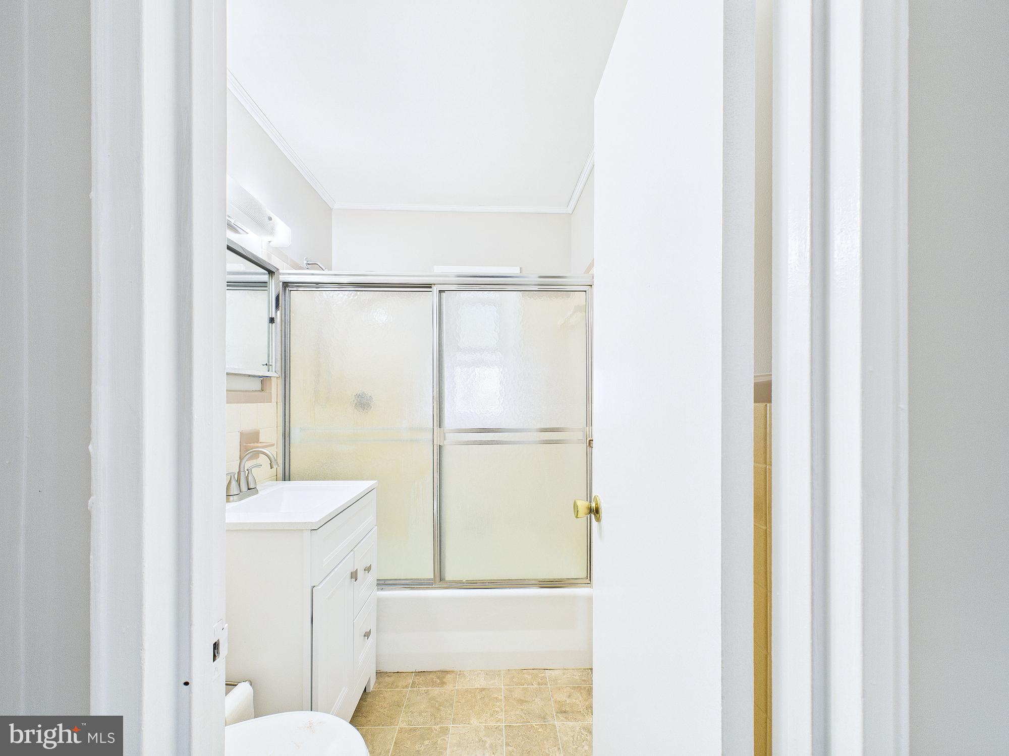 MIDDLETOWN - Residential