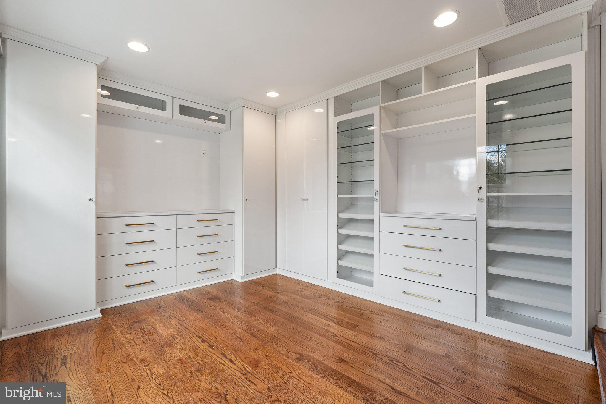 DOGWOOD FARM - Residential