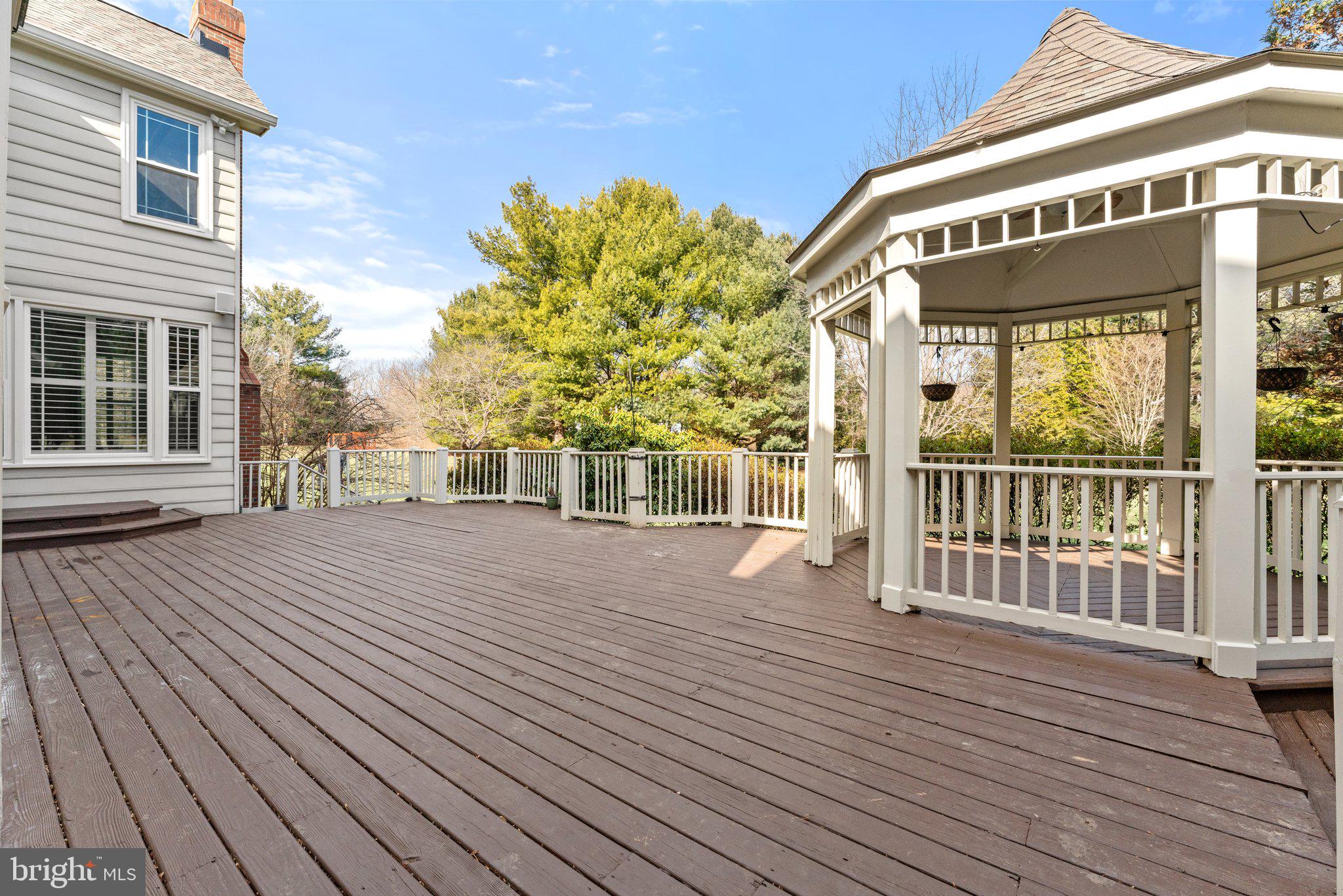DOGWOOD FARM - Residential