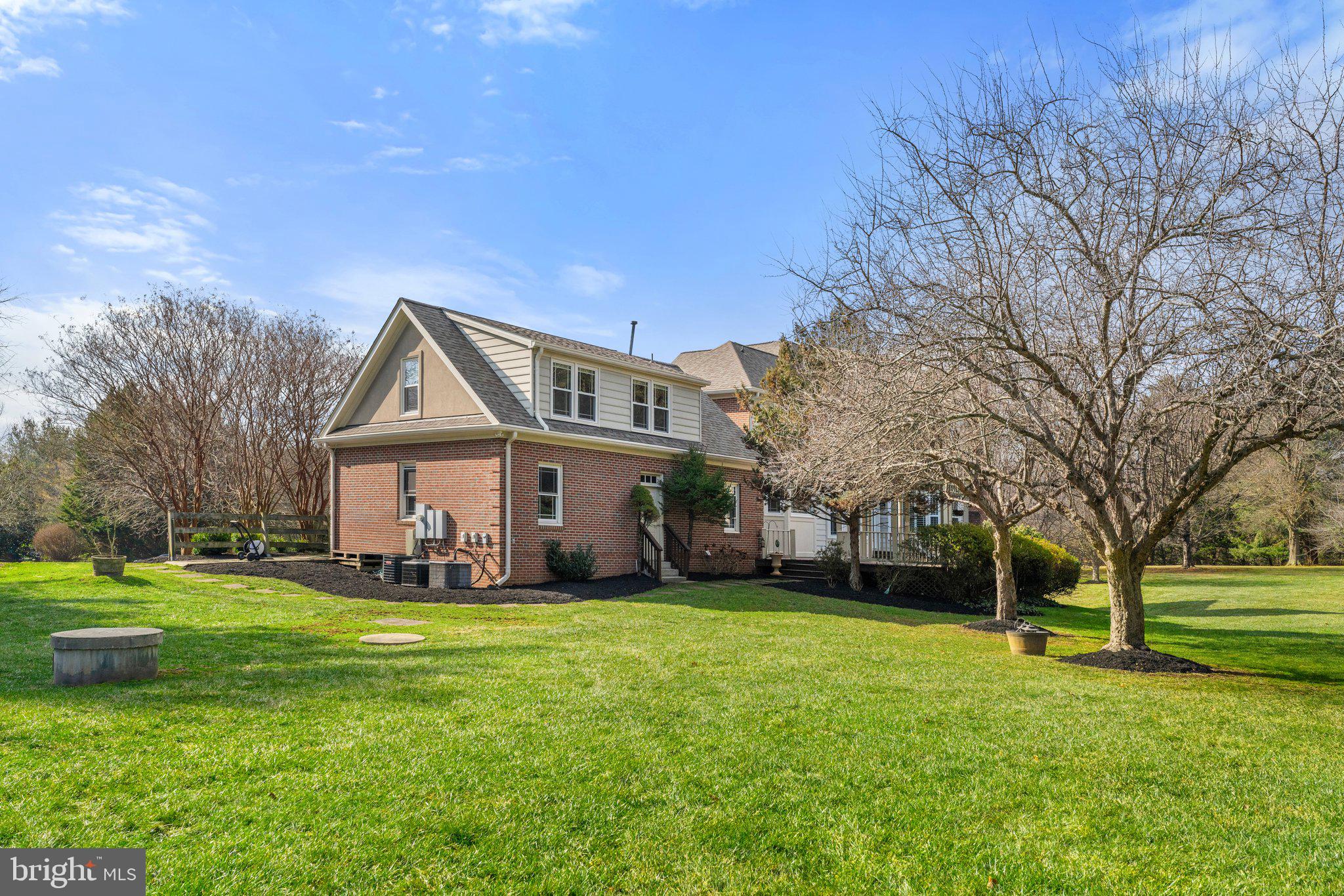DOGWOOD FARM - Residential