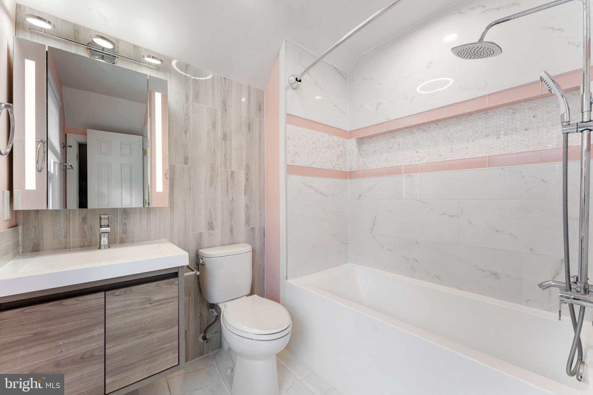 DOGWOOD FARM - Residential