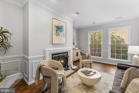 208 JUSTICE COURT NE 44 WASHINGTON DC 20002