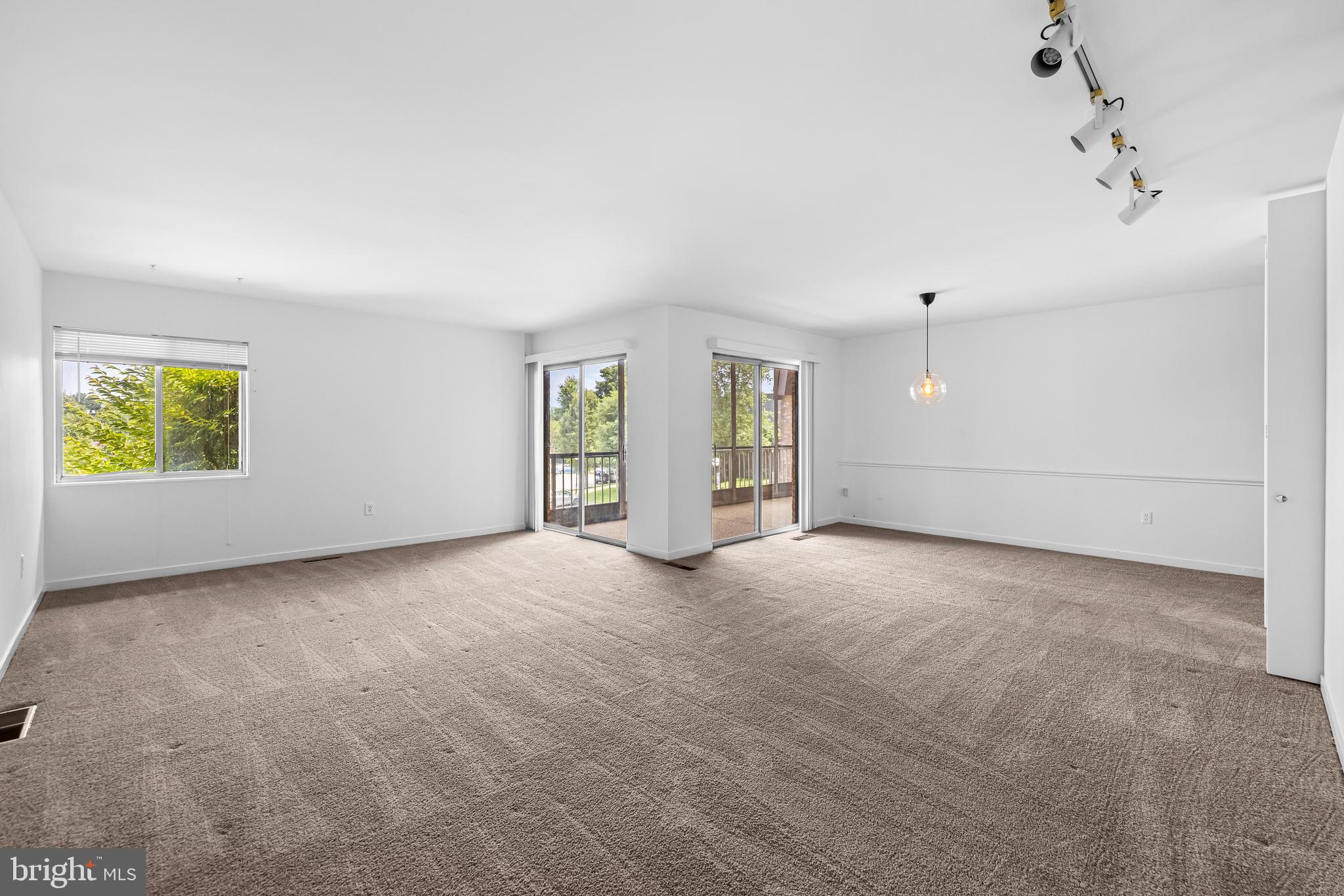 STEVENSON VILLAGE - Residential