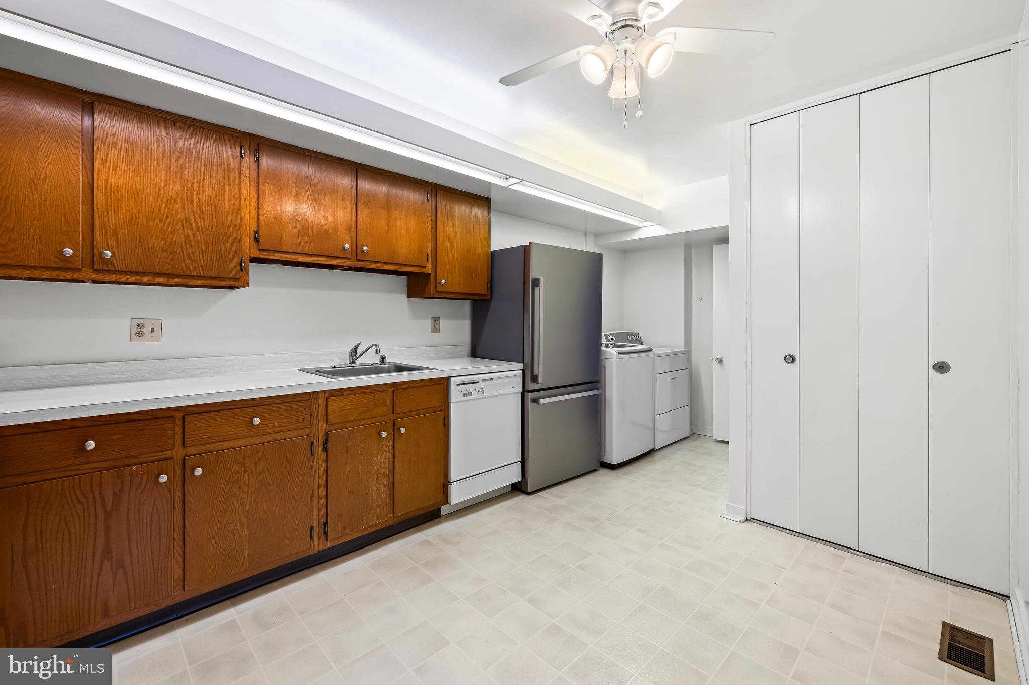 STEVENSON VILLAGE - Residential