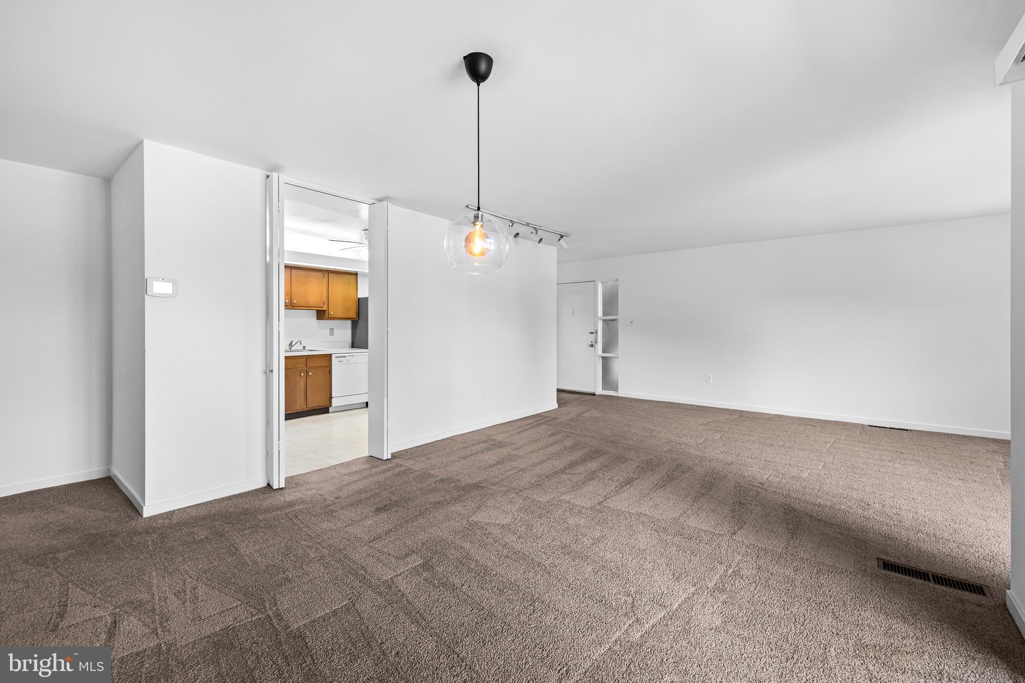 STEVENSON VILLAGE - Residential