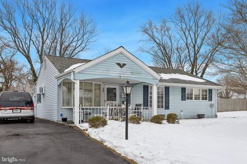 223 ALDEN AVENUE MORRISVILLE PA 19067