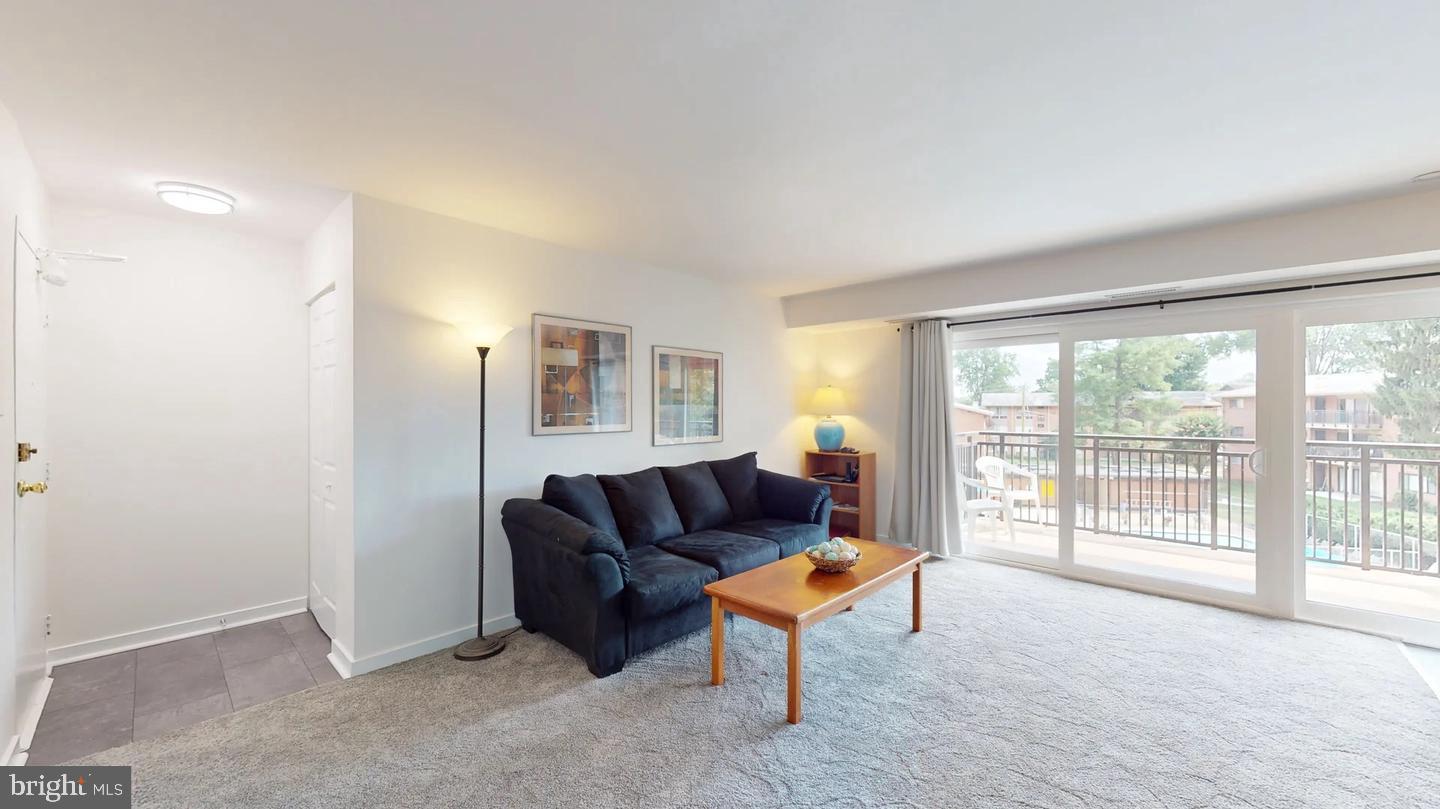 TIMBERLANE VILLAGE GARDEN CONDOMINIUMS - Residential Lease