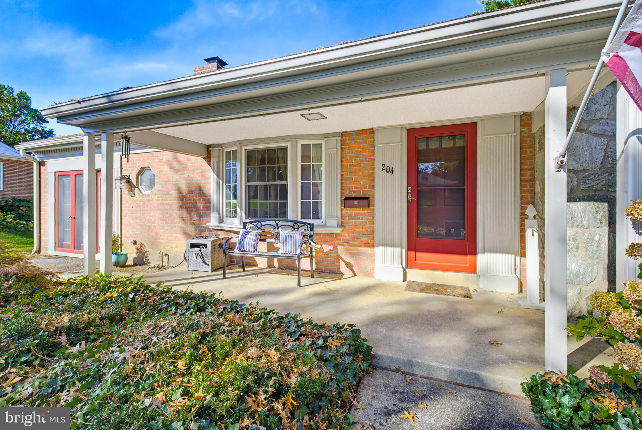 204 EISENHOWER BOULEVARD