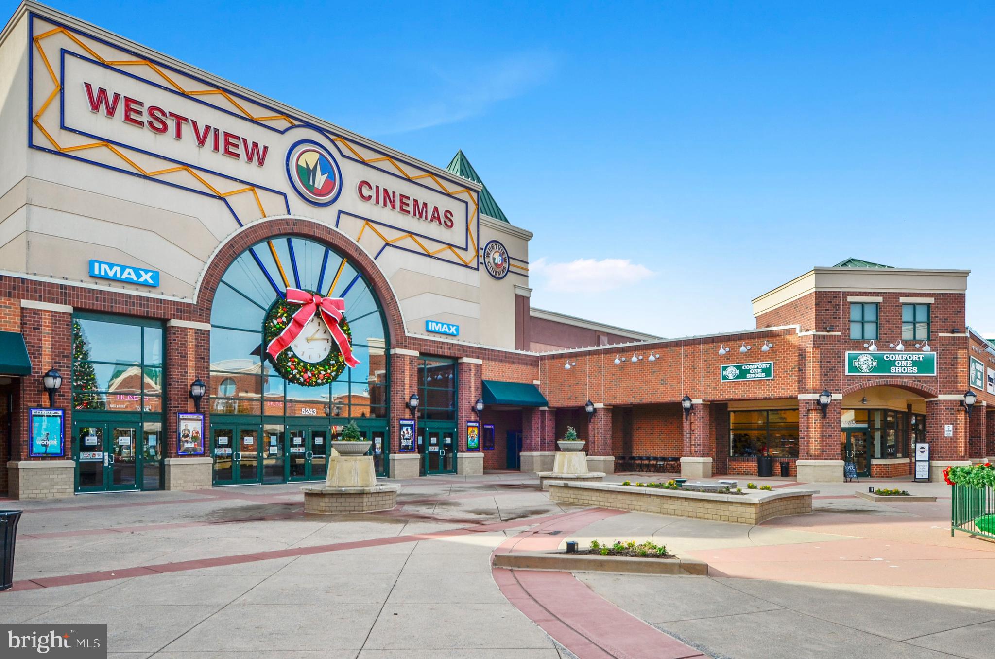 ROBIN MEADOWS - Residential