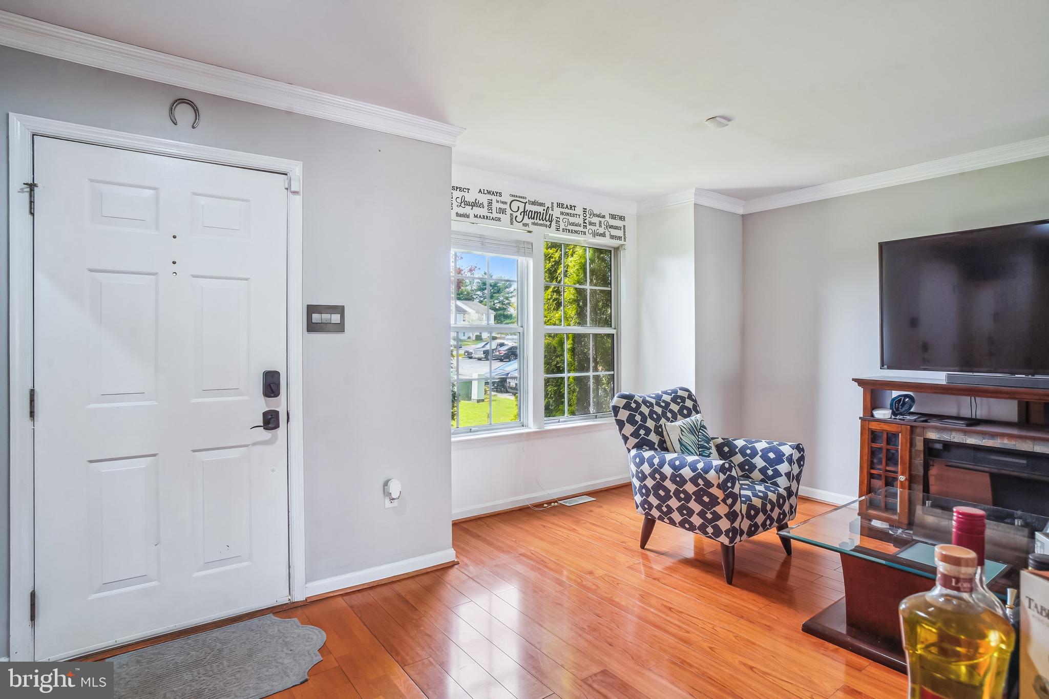 ROBIN MEADOWS - Residential