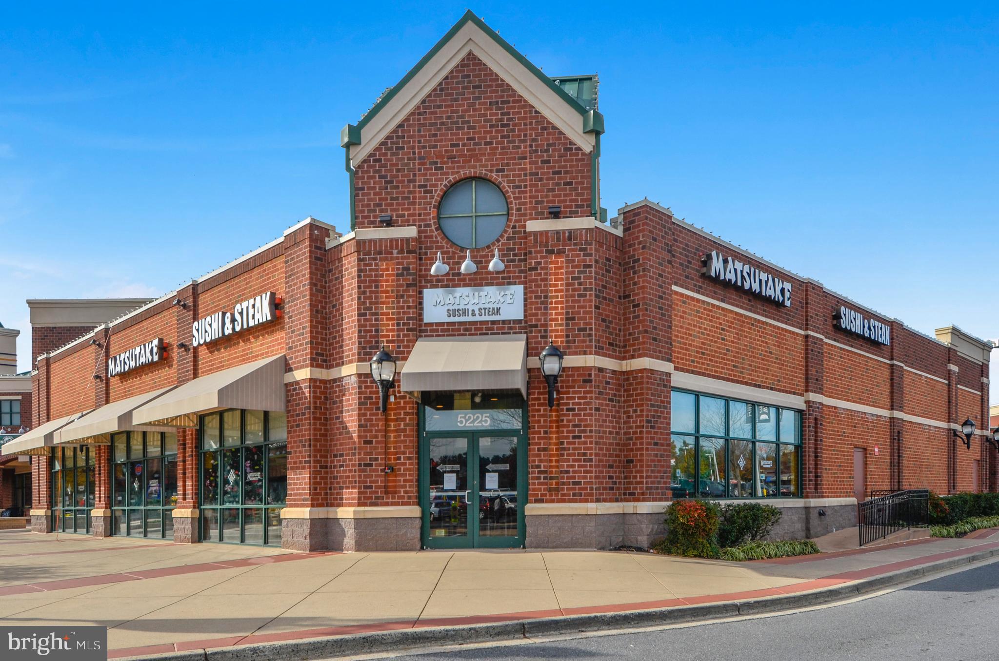 ROBIN MEADOWS - Residential