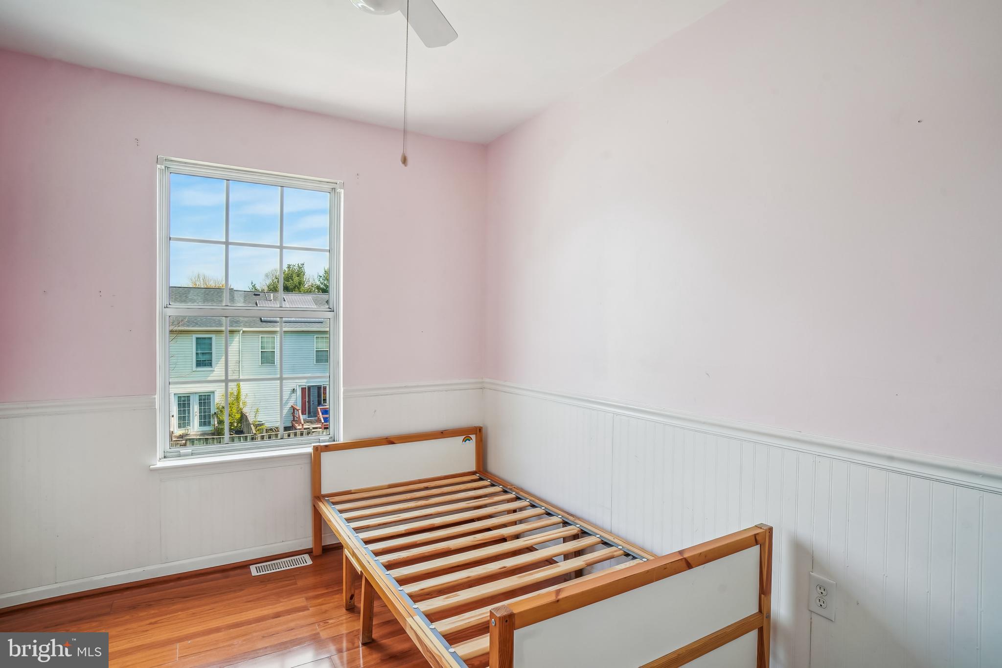 ROBIN MEADOWS - Residential