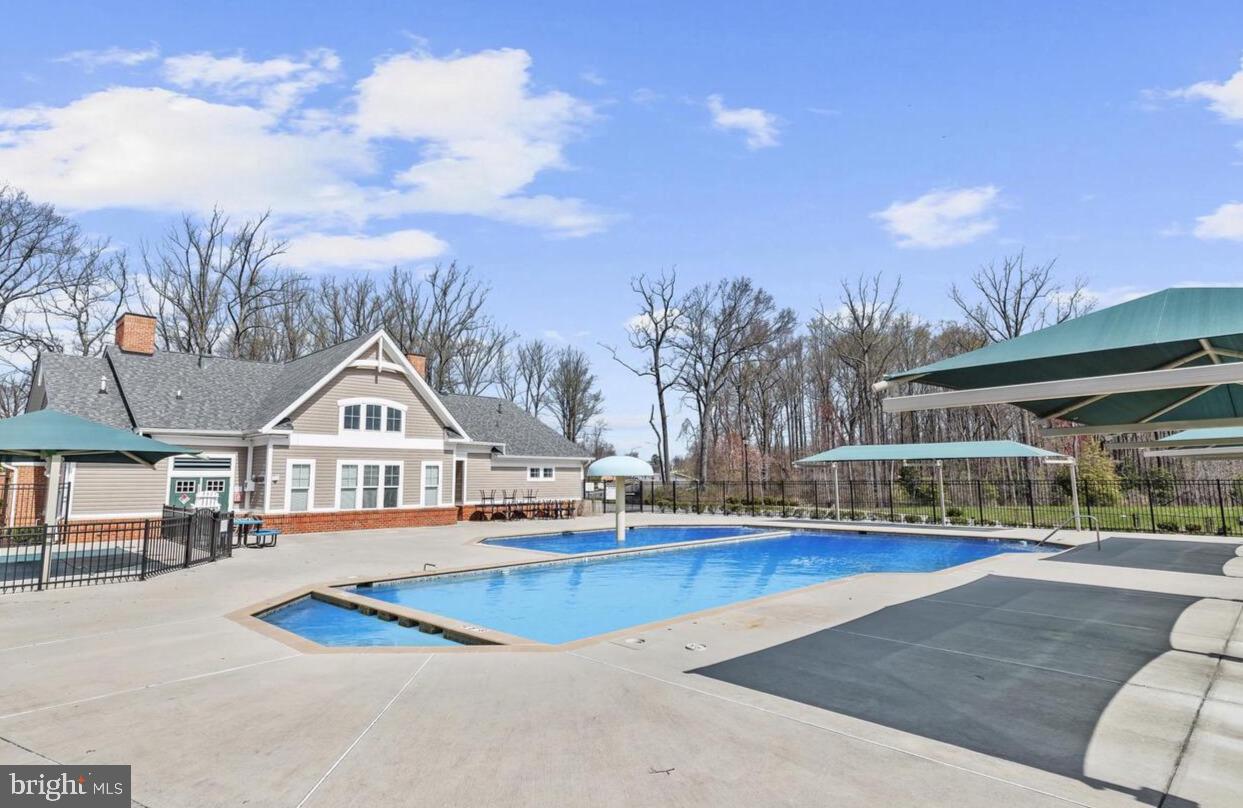 WINDLASS RUN - Residential