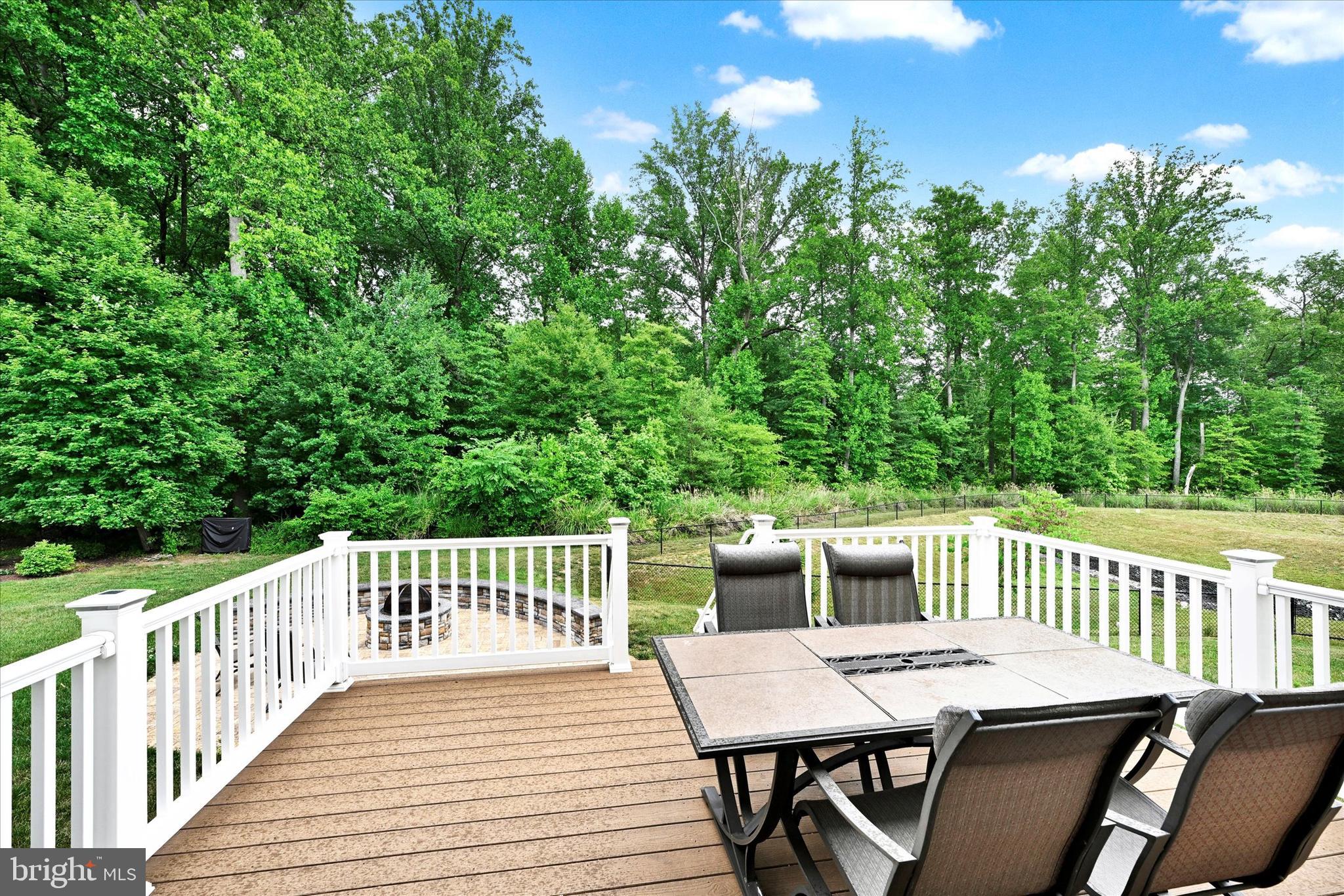 WINDLASS RUN - Residential