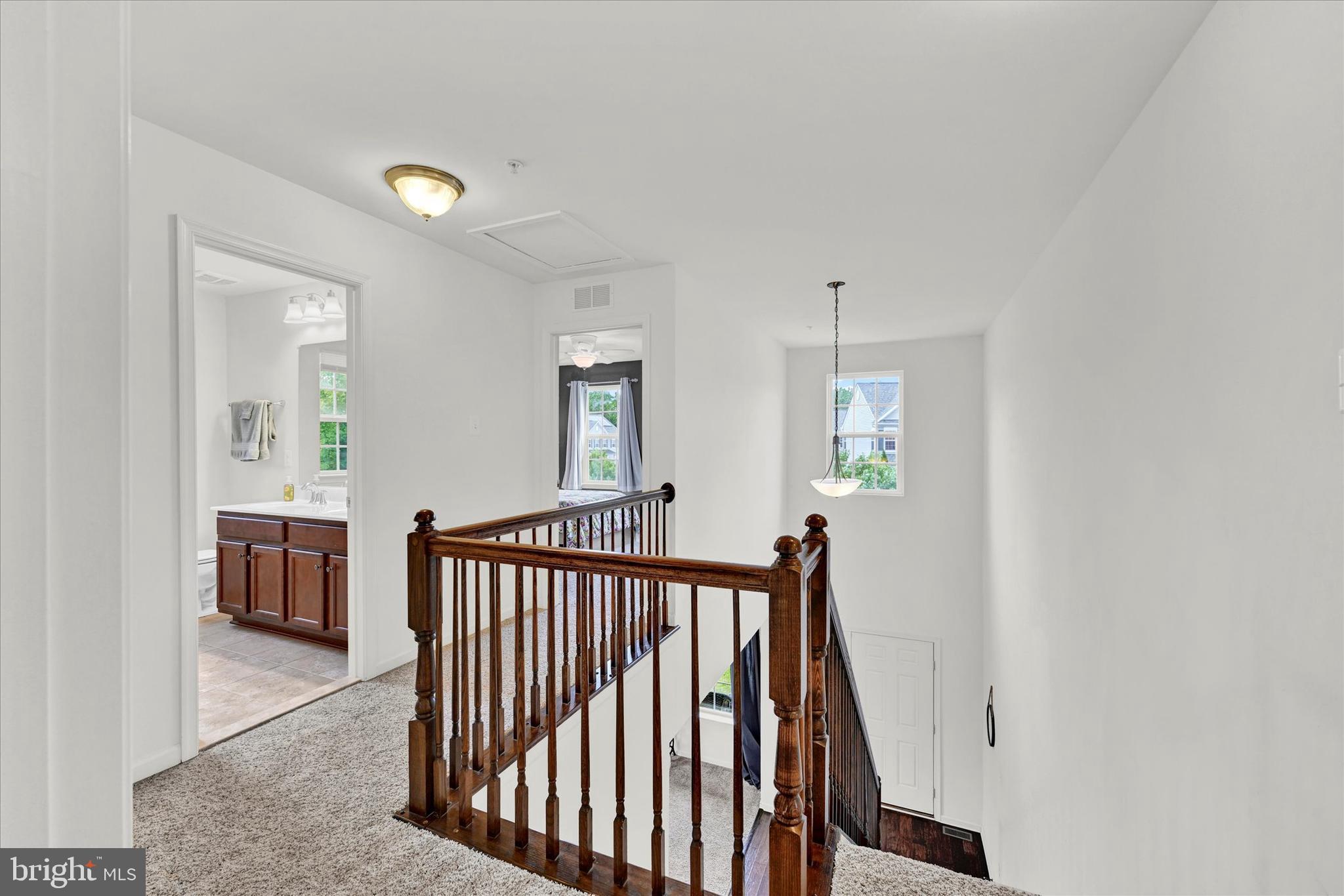 WINDLASS RUN - Residential