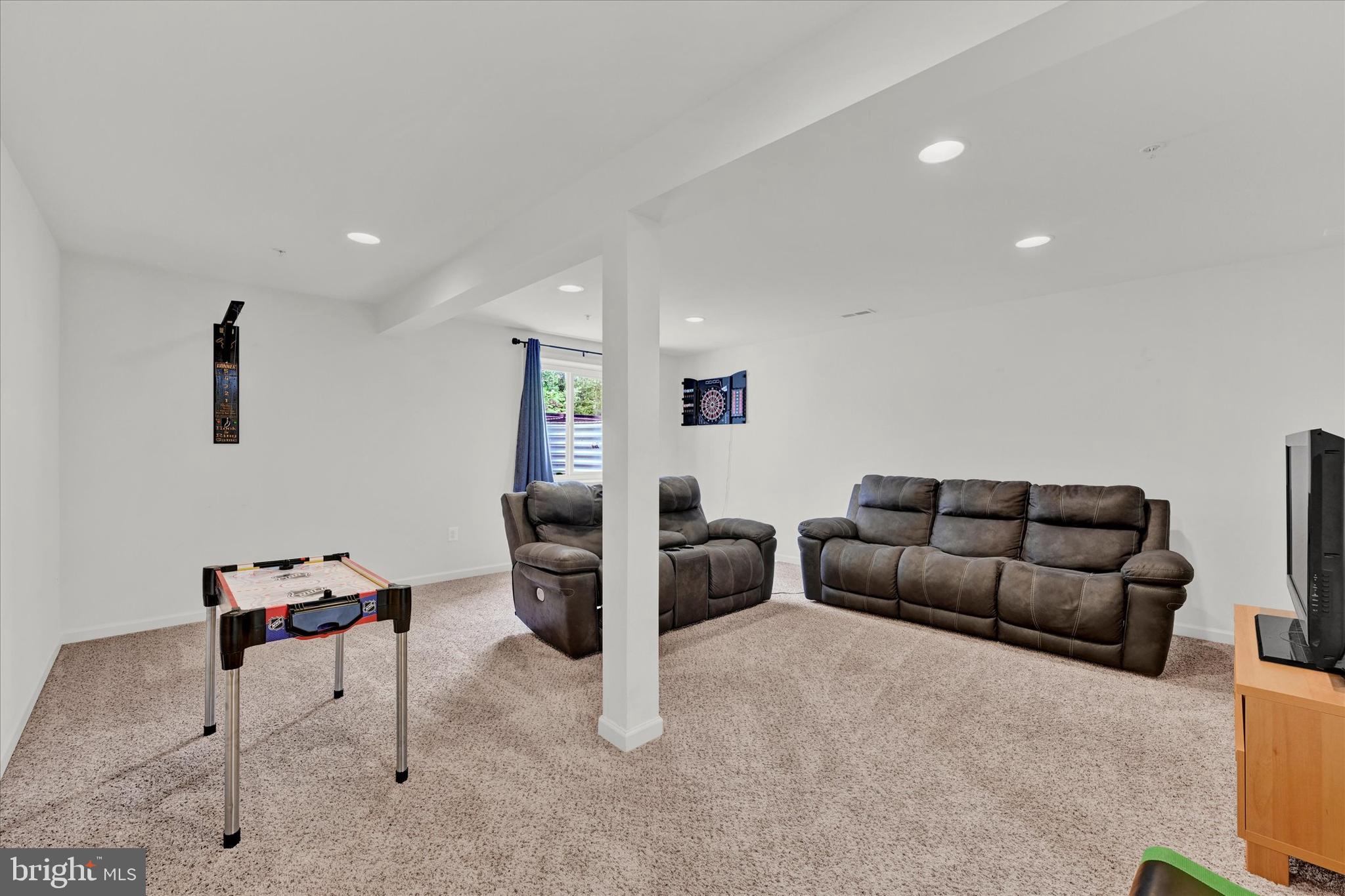 WINDLASS RUN - Residential