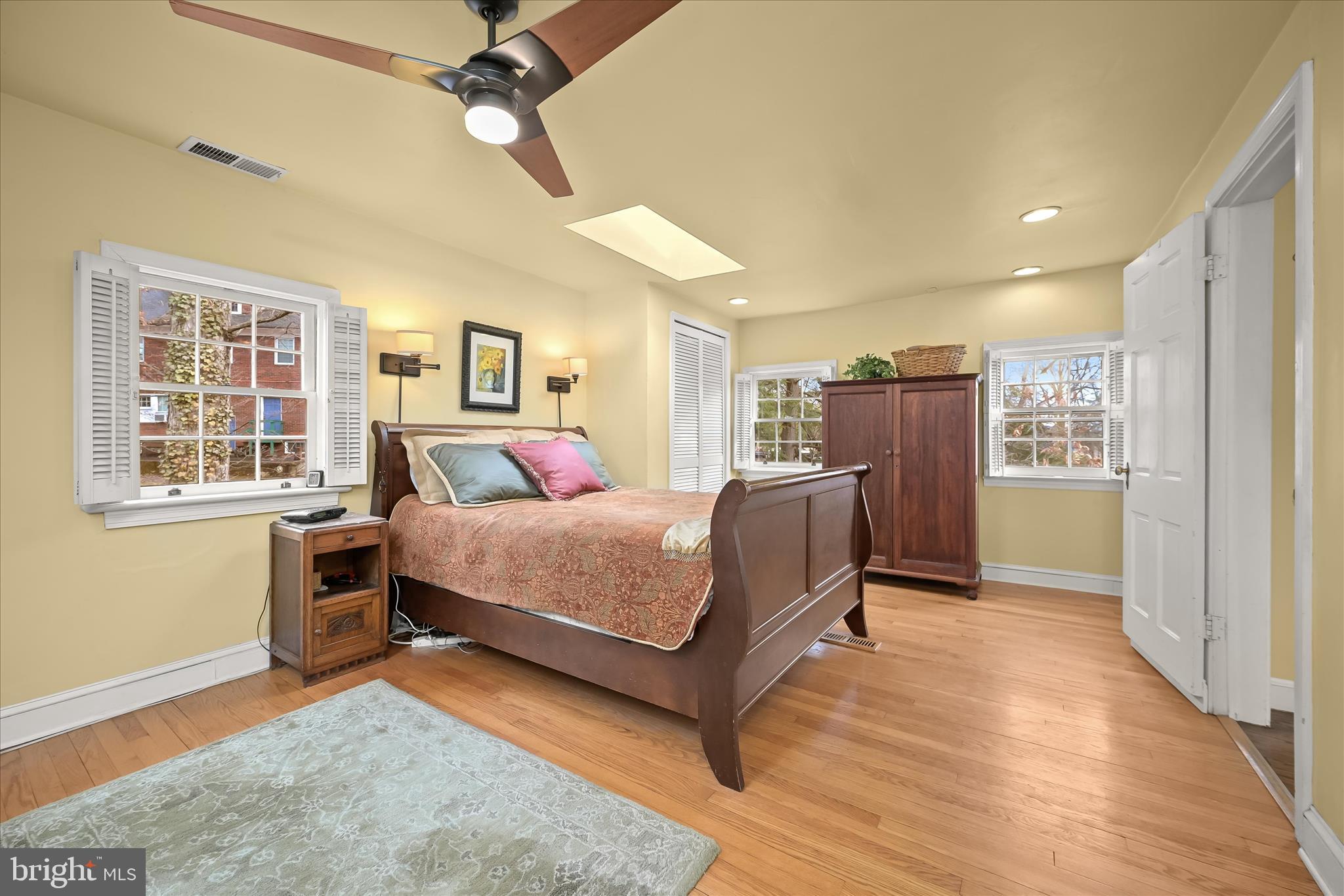 UNIVERSITY PARK - Residential