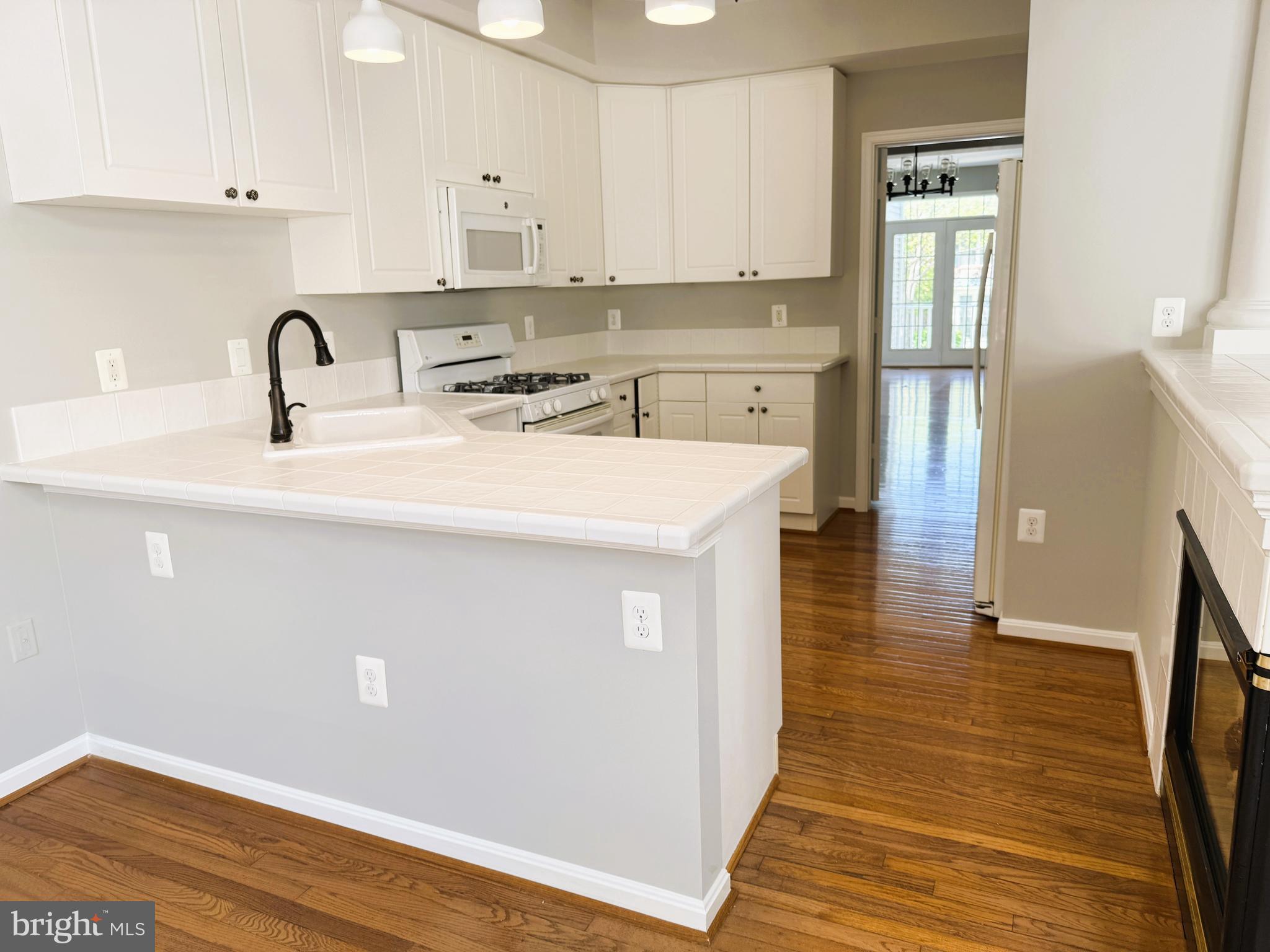 WORMANS MILL - Residential