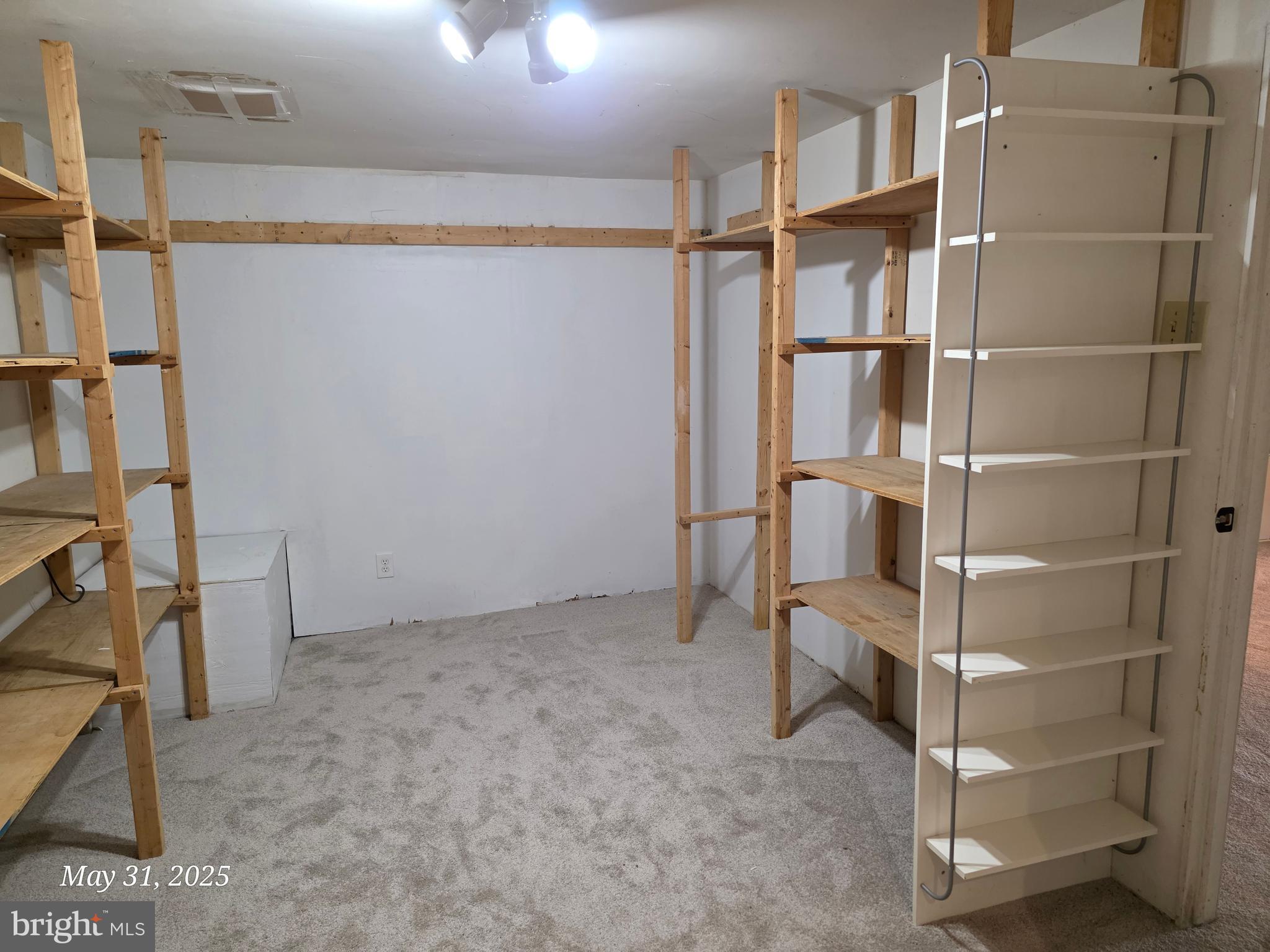 VILLAGE OF OLDE MILL - Residential