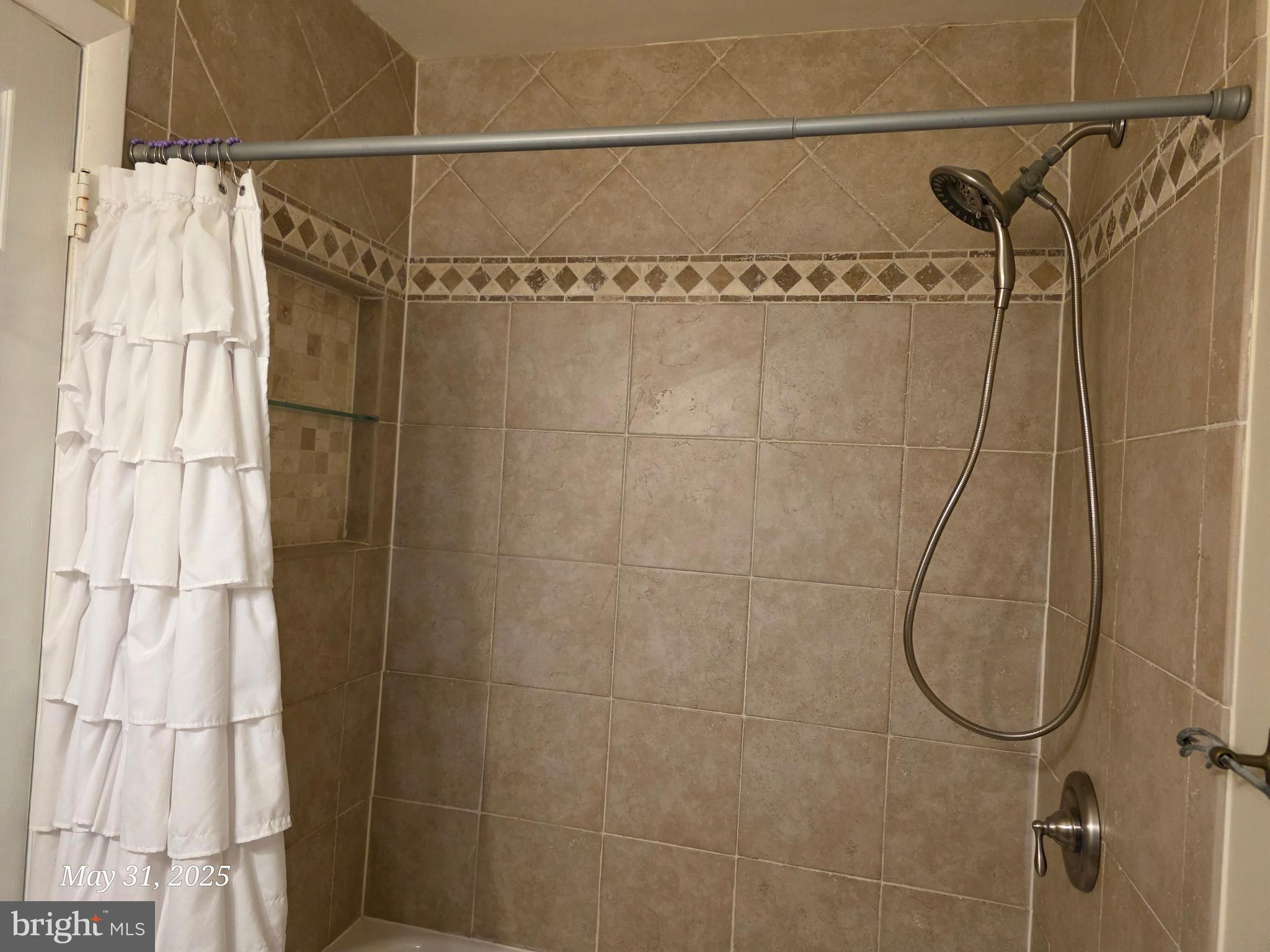 VILLAGE OF OLDE MILL - Residential