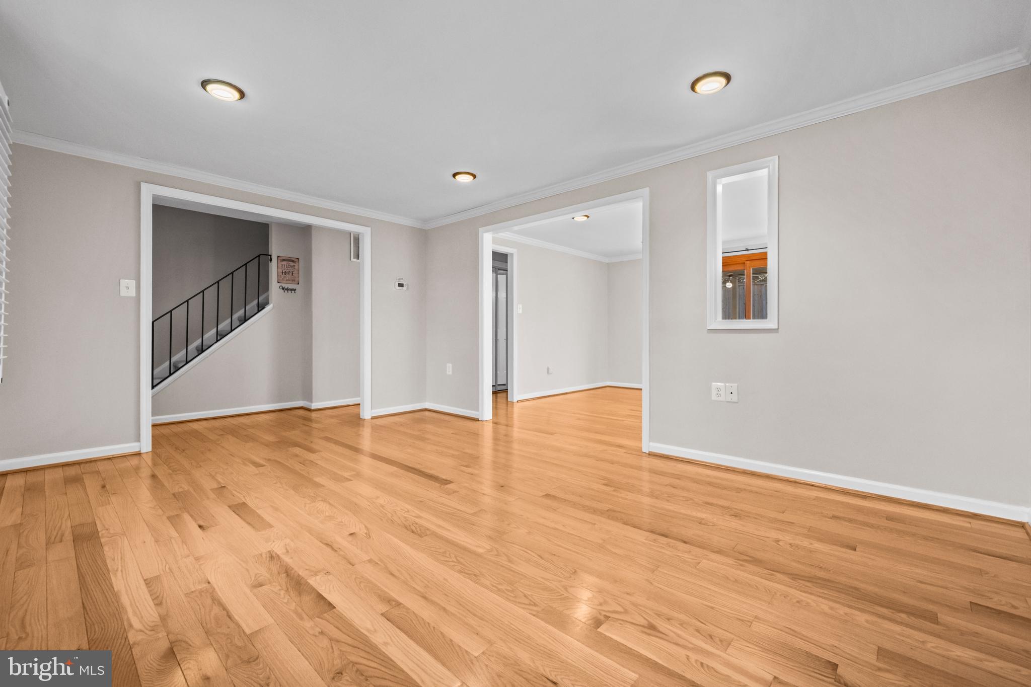 HOLMES RUN WOODS WEST - Residential Lease