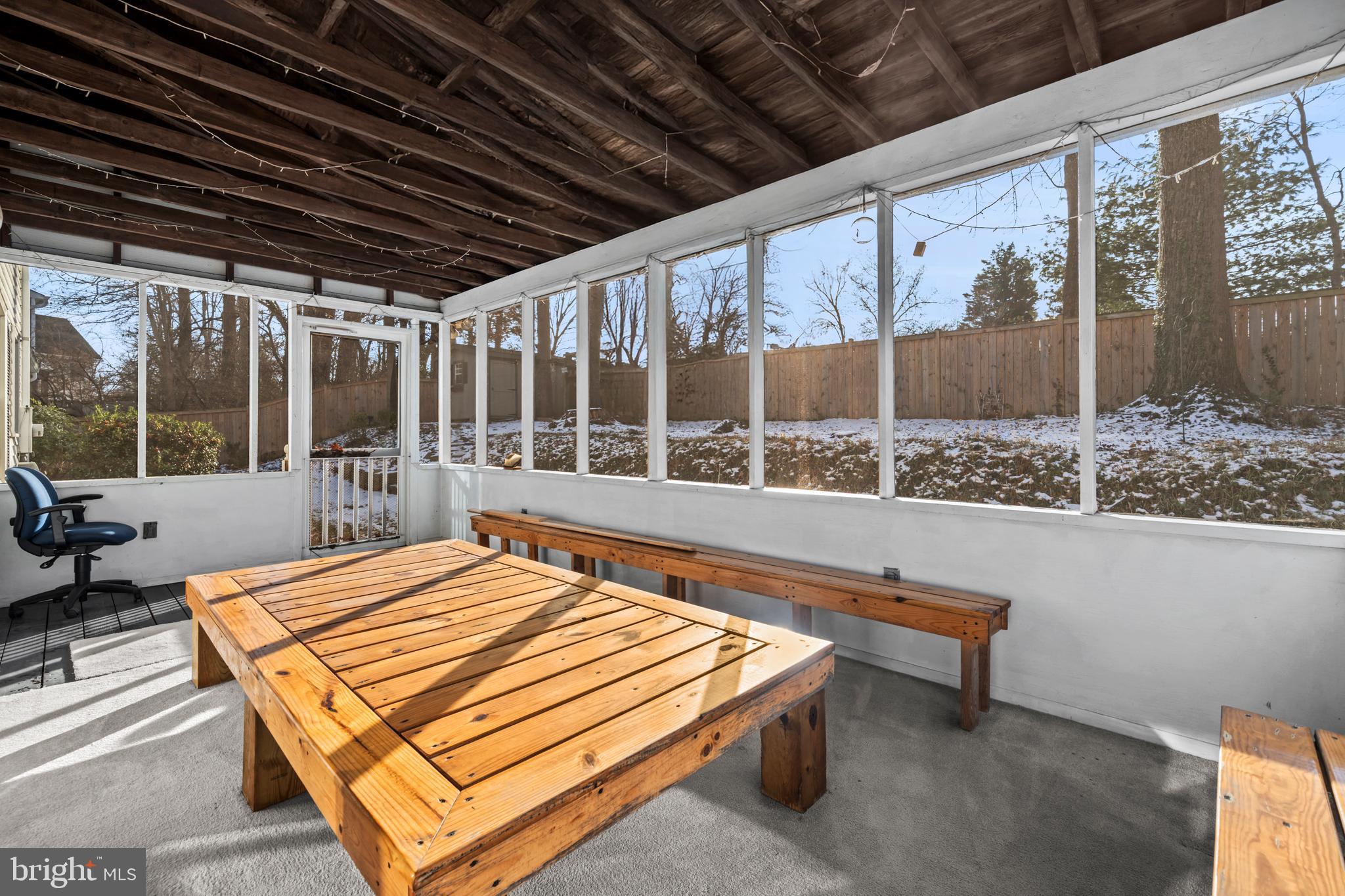 HOLMES RUN WOODS WEST - Residential Lease